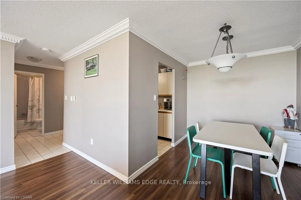 Photo 11 of Unit 1007, 45 Pond Mills Road, London, South J — HOMEH