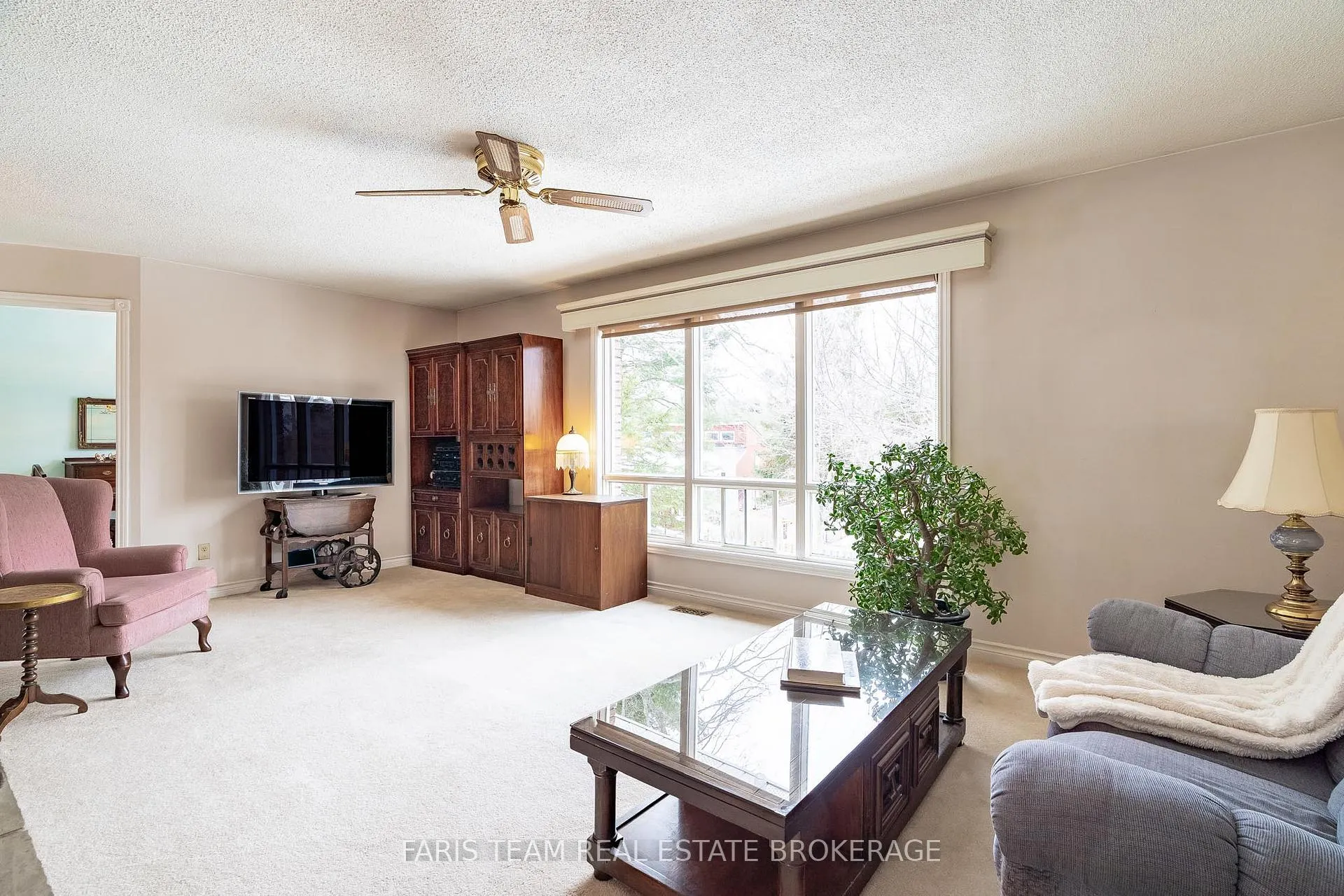 Photo 11 of 21 Pooles Road, Springwater, Midhurst — HOMEH