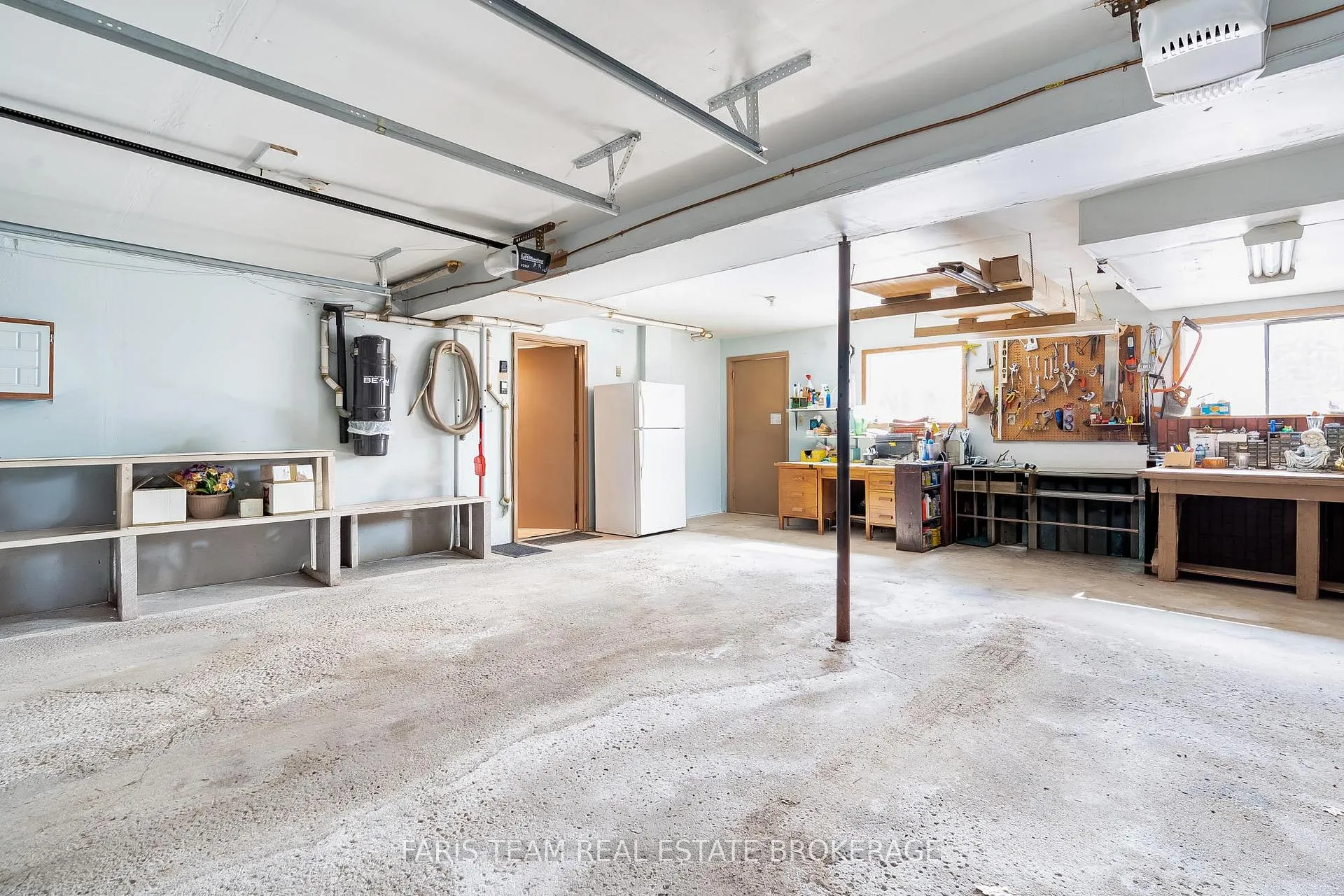 Photo 35 of 21 Pooles Road, Springwater, Midhurst — HOMEH