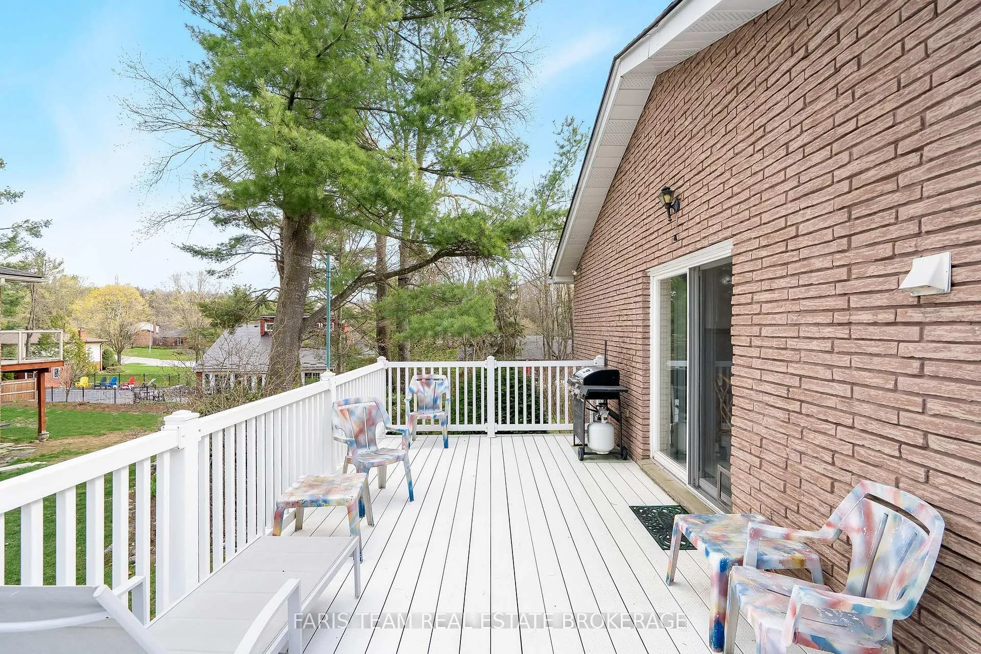 Photo 36 of 21 Pooles Road, Springwater, Midhurst — HOMEH