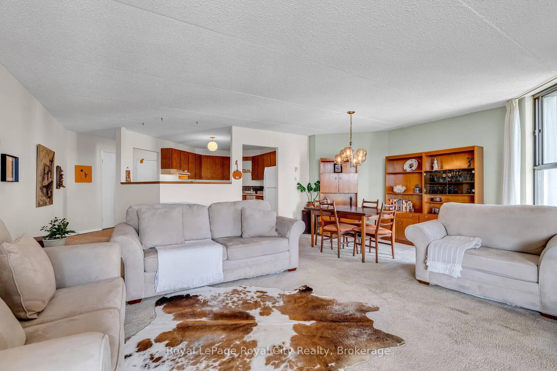 Photo 10 of Unit 803, 22 Marilyn Drive, Guelph, Riverside Park — HOMEH