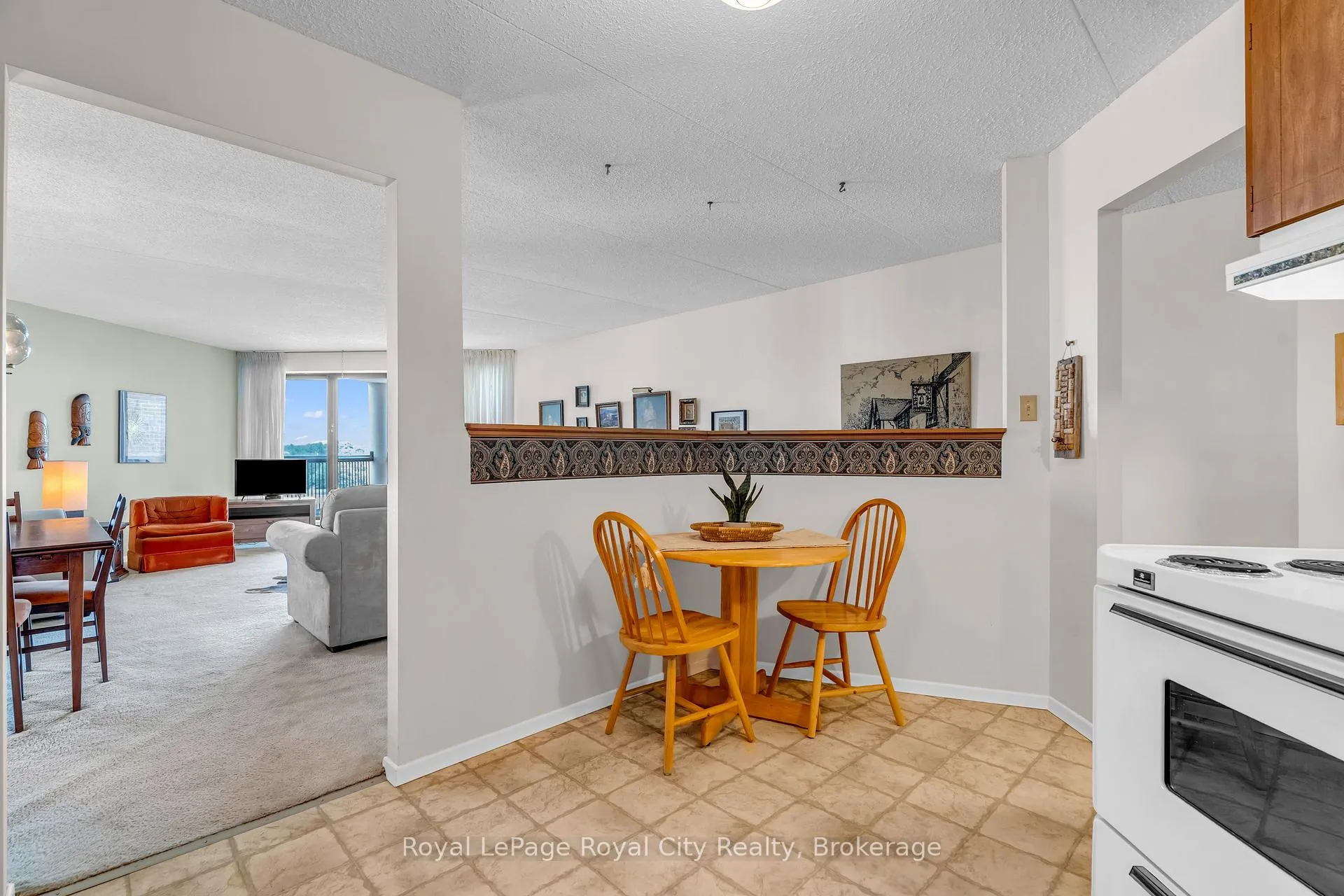 Photo 15 of Unit 803, 22 Marilyn Drive, Guelph, Riverside Park — HOMEH