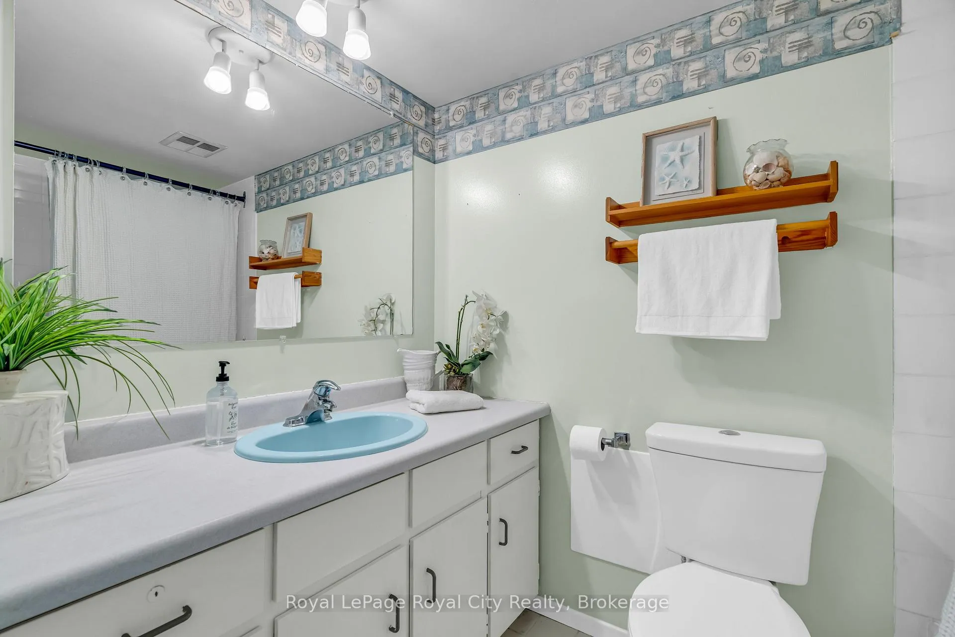 Photo 22 of Unit 803, 22 Marilyn Drive, Guelph, Riverside Park — HOMEH