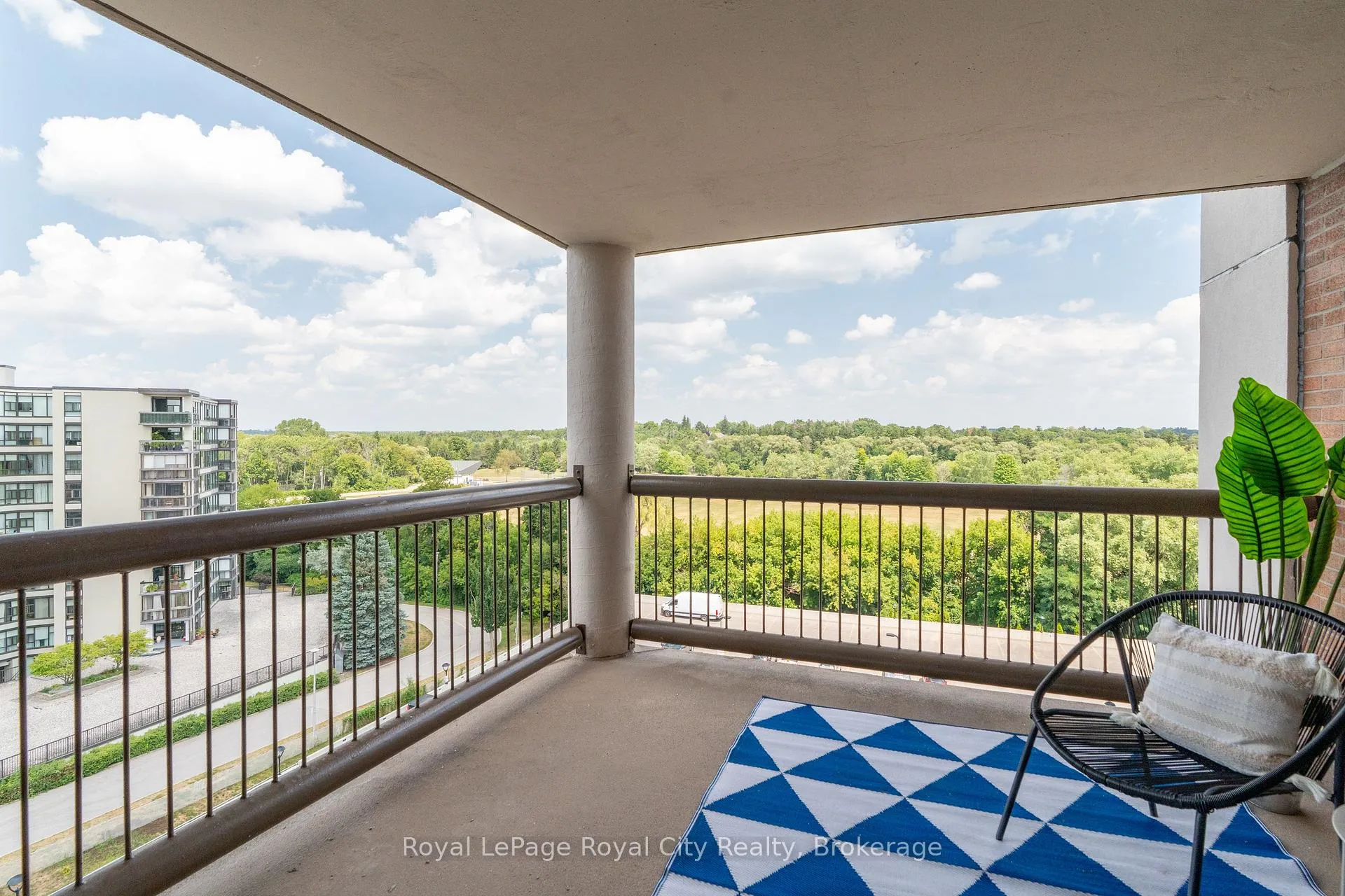 Photo 29 of Unit 803, 22 Marilyn Drive, Guelph, Riverside Park — HOMEH