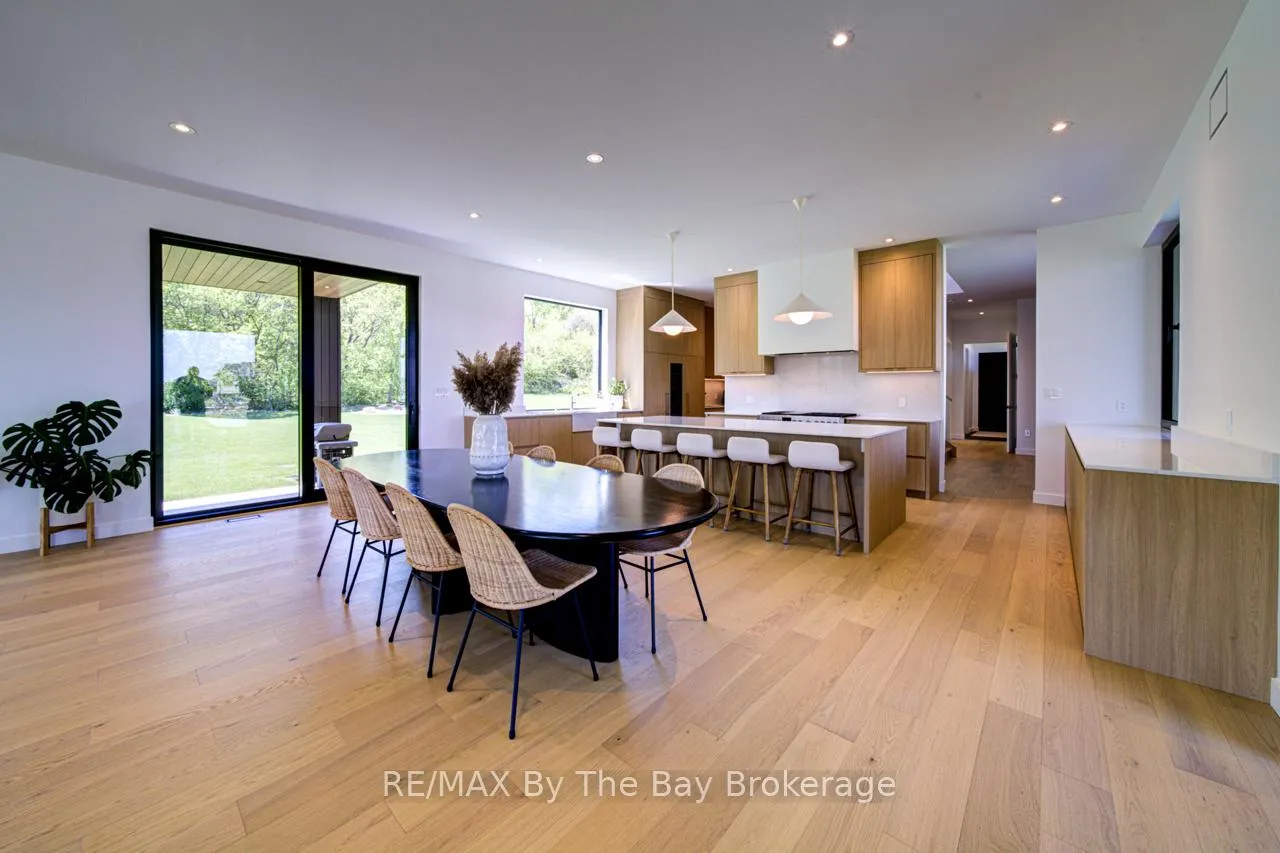 Photo 9 of 18 Raintree Court, Clearview, Rural Clearview — HOMEH