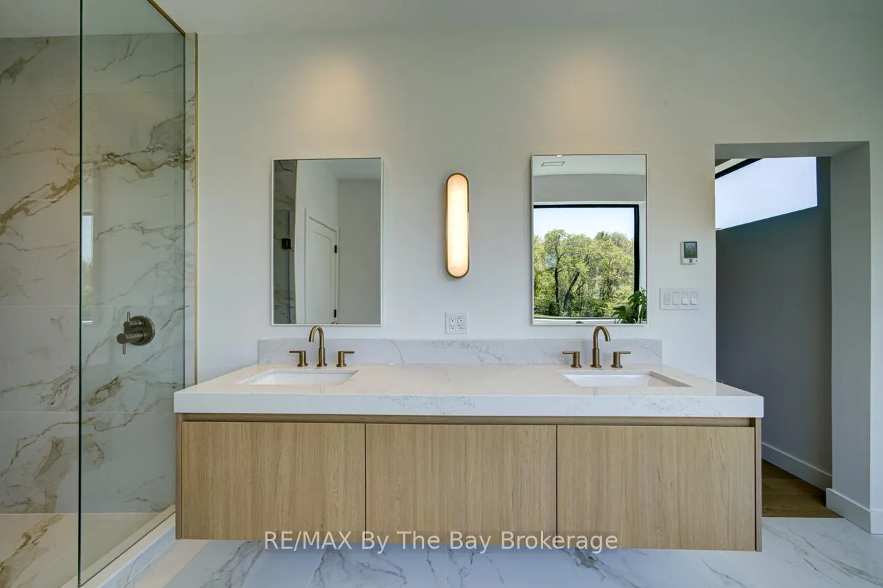 Photo 23 of 18 Raintree Court, Clearview, Rural Clearview — HOMEH