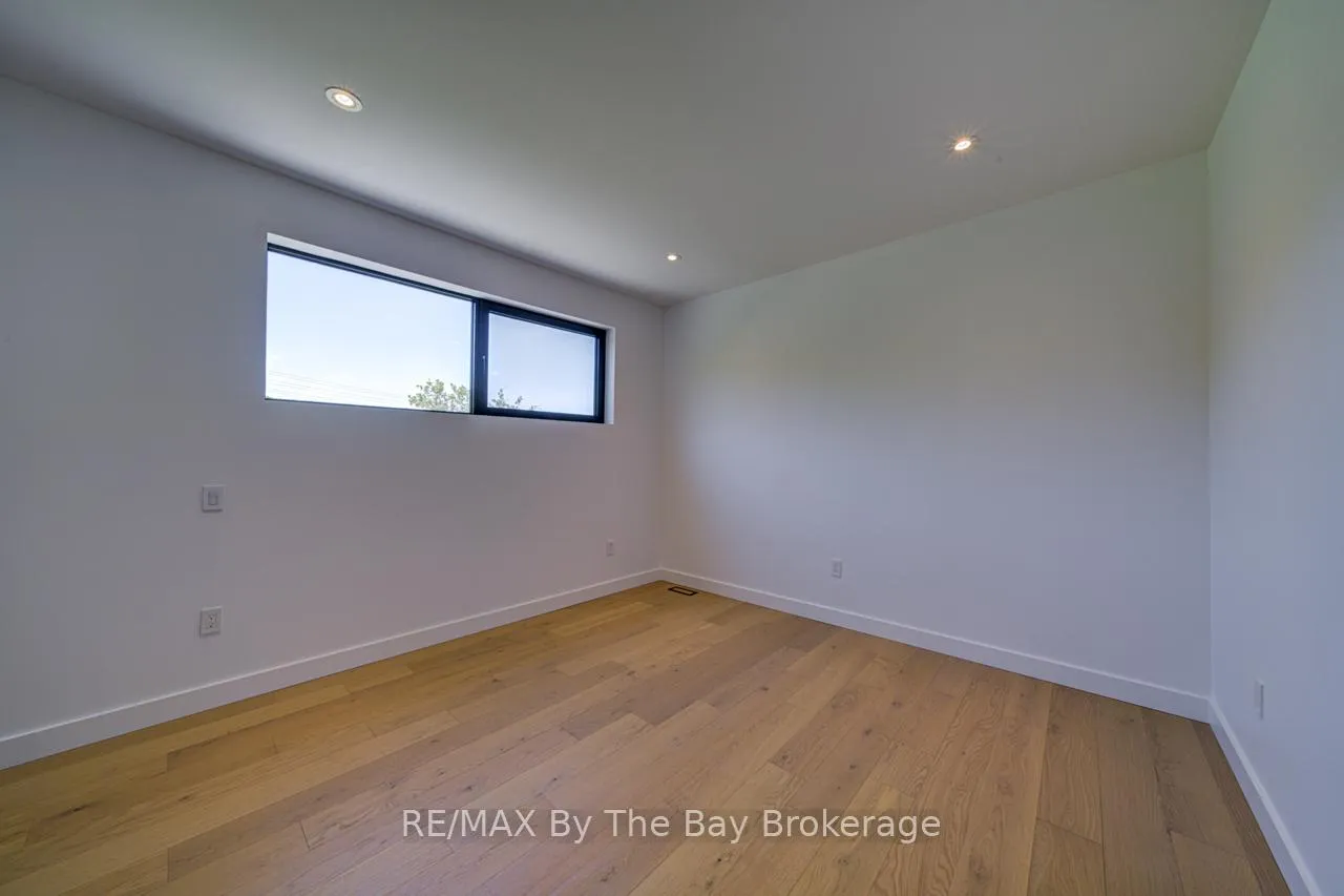 Photo 41 of 18 Raintree Court, Clearview, Rural Clearview — HOMEH