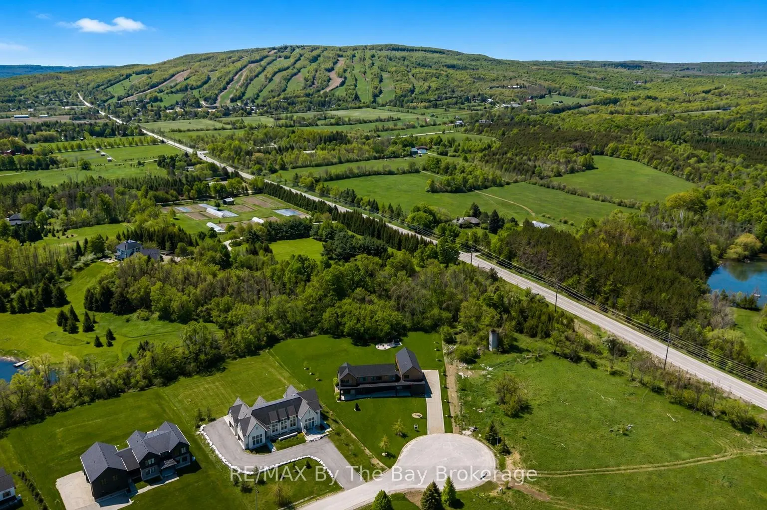 Photo 47 of 18 Raintree Court, Clearview, Rural Clearview — HOMEH
