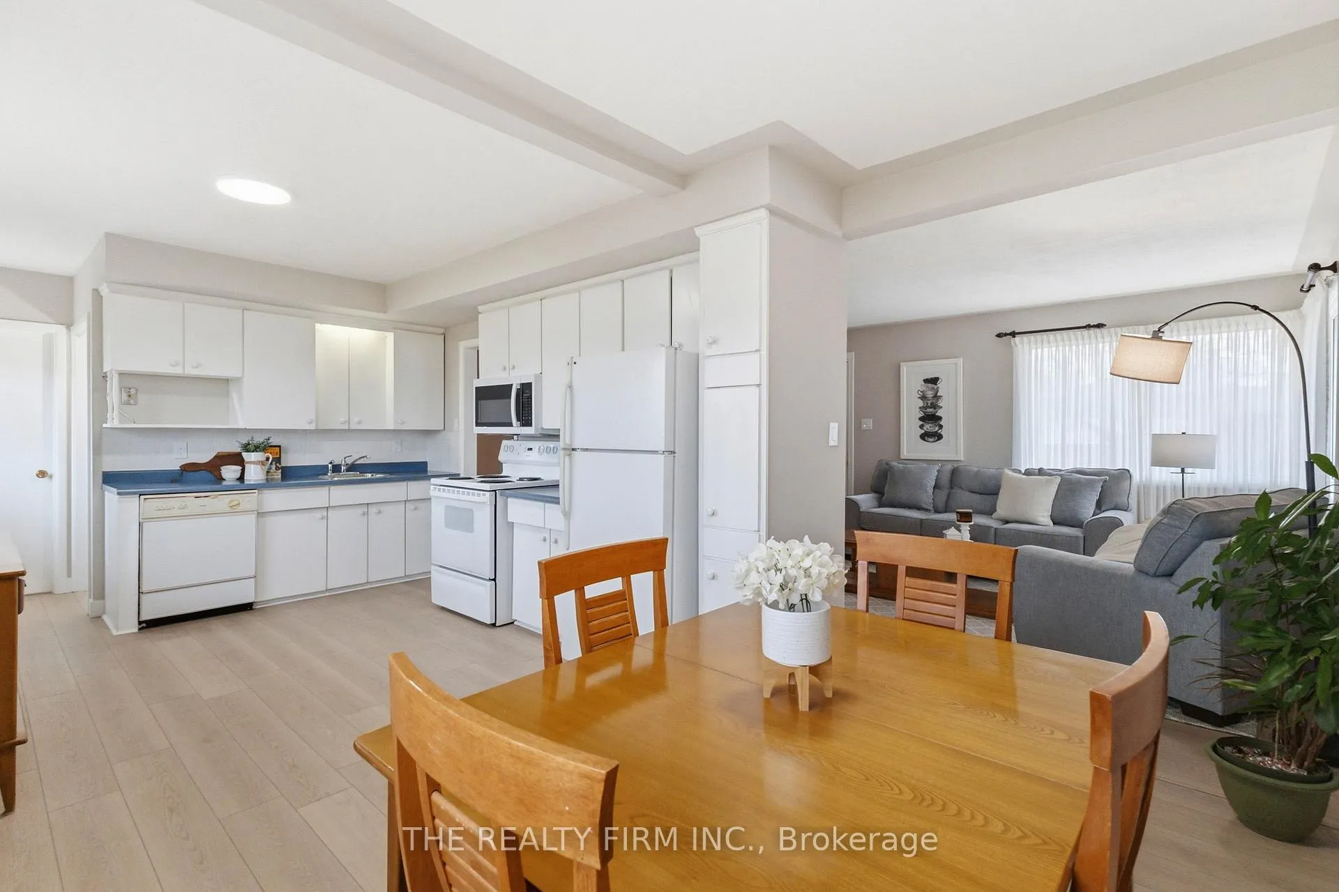 Photo 13 of 12 Curtis Avenue, London, South T — HOMEH