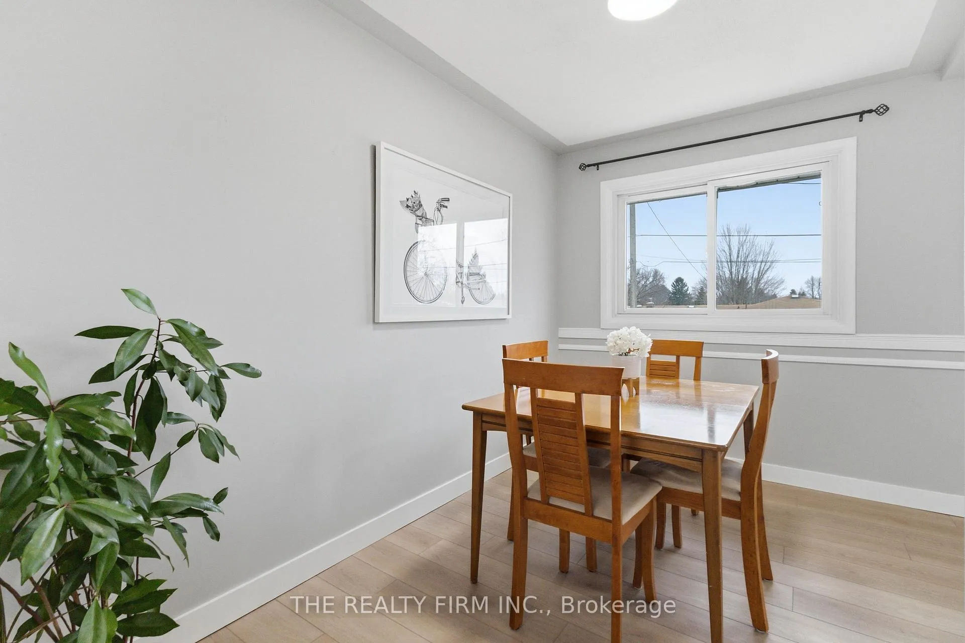 Photo 14 of 12 Curtis Avenue, London, South T — HOMEH