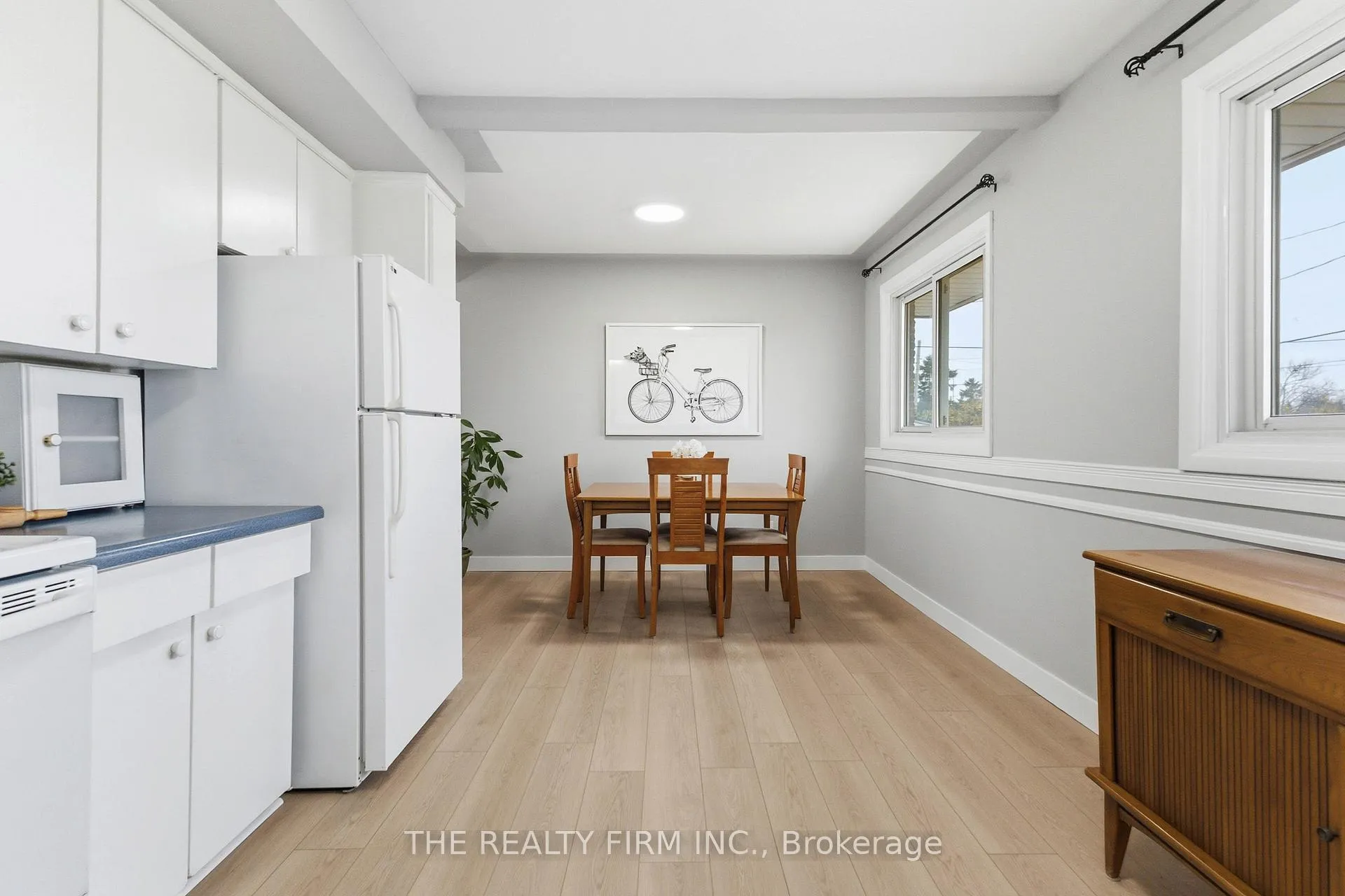 Photo 18 of 12 Curtis Avenue, London, South T — HOMEH