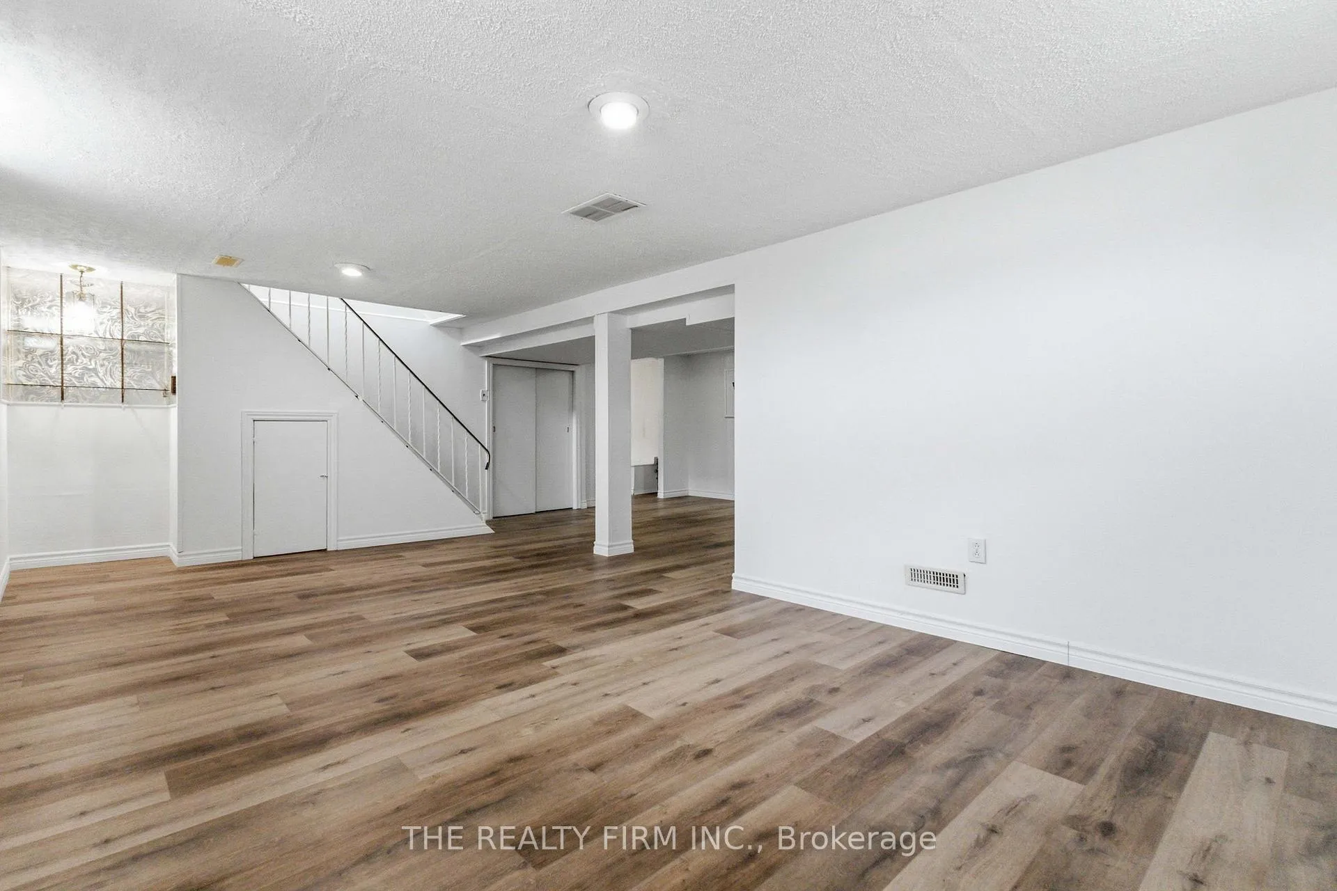 Photo 33 of 12 Curtis Avenue, London, South T — HOMEH