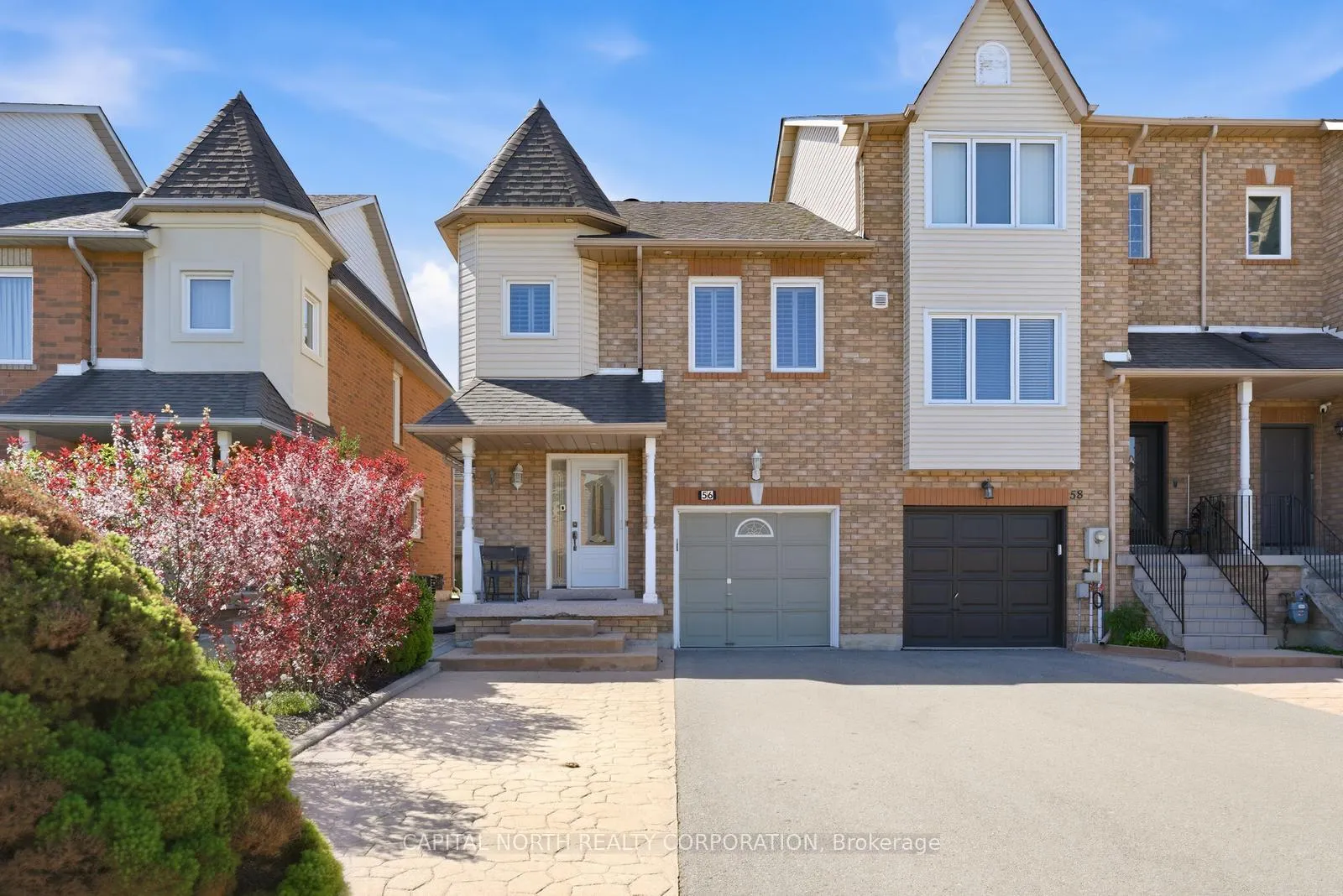 Photo 2 of 56 Michelle Drive, Vaughan, East Woodbridge — HOMEH