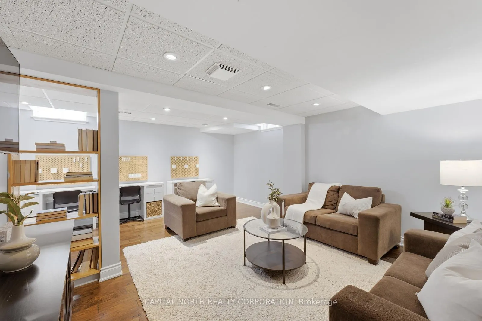 Photo 11 of 56 Michelle Drive, Vaughan, East Woodbridge — HOMEH