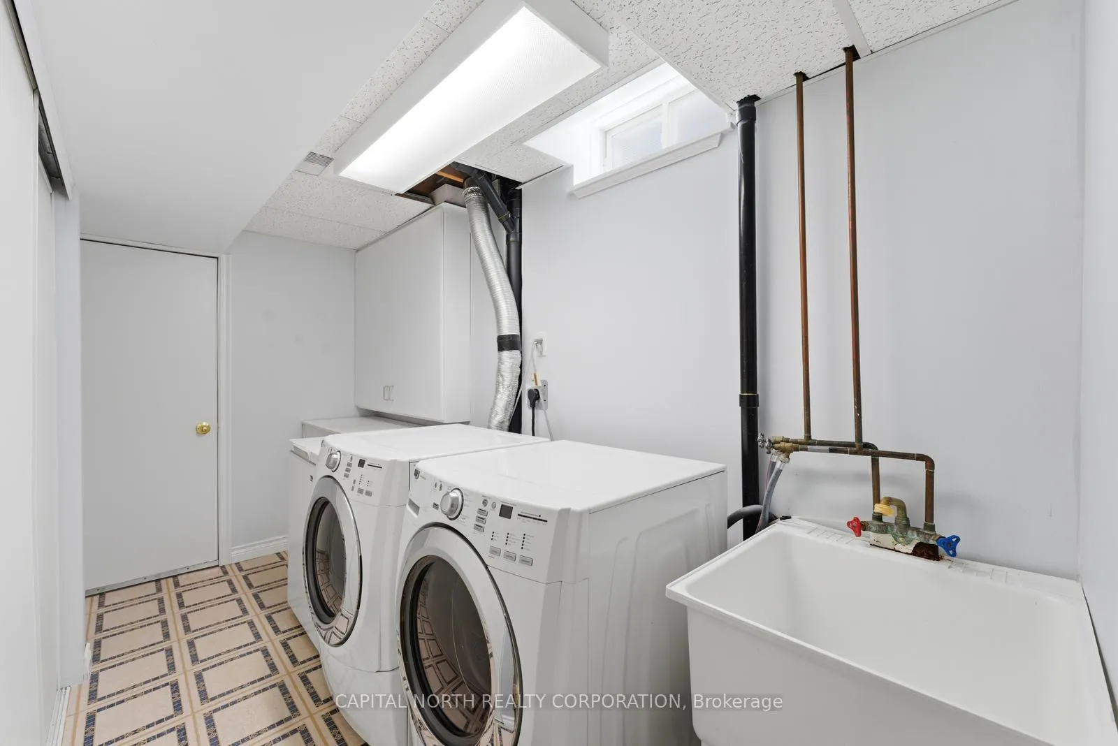 Photo 12 of 56 Michelle Drive, Vaughan, East Woodbridge — HOMEH
