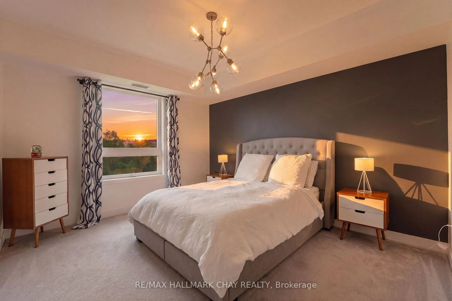 Photo 11 of Unit 406, 5 Chef Lane, Barrie, Rural Barrie Southeast — HOMEH
