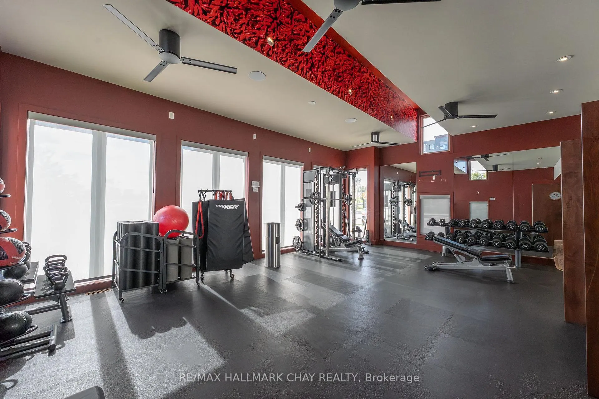 Photo 20 of Unit 406, 5 Chef Lane, Barrie, Rural Barrie Southeast — HOMEH