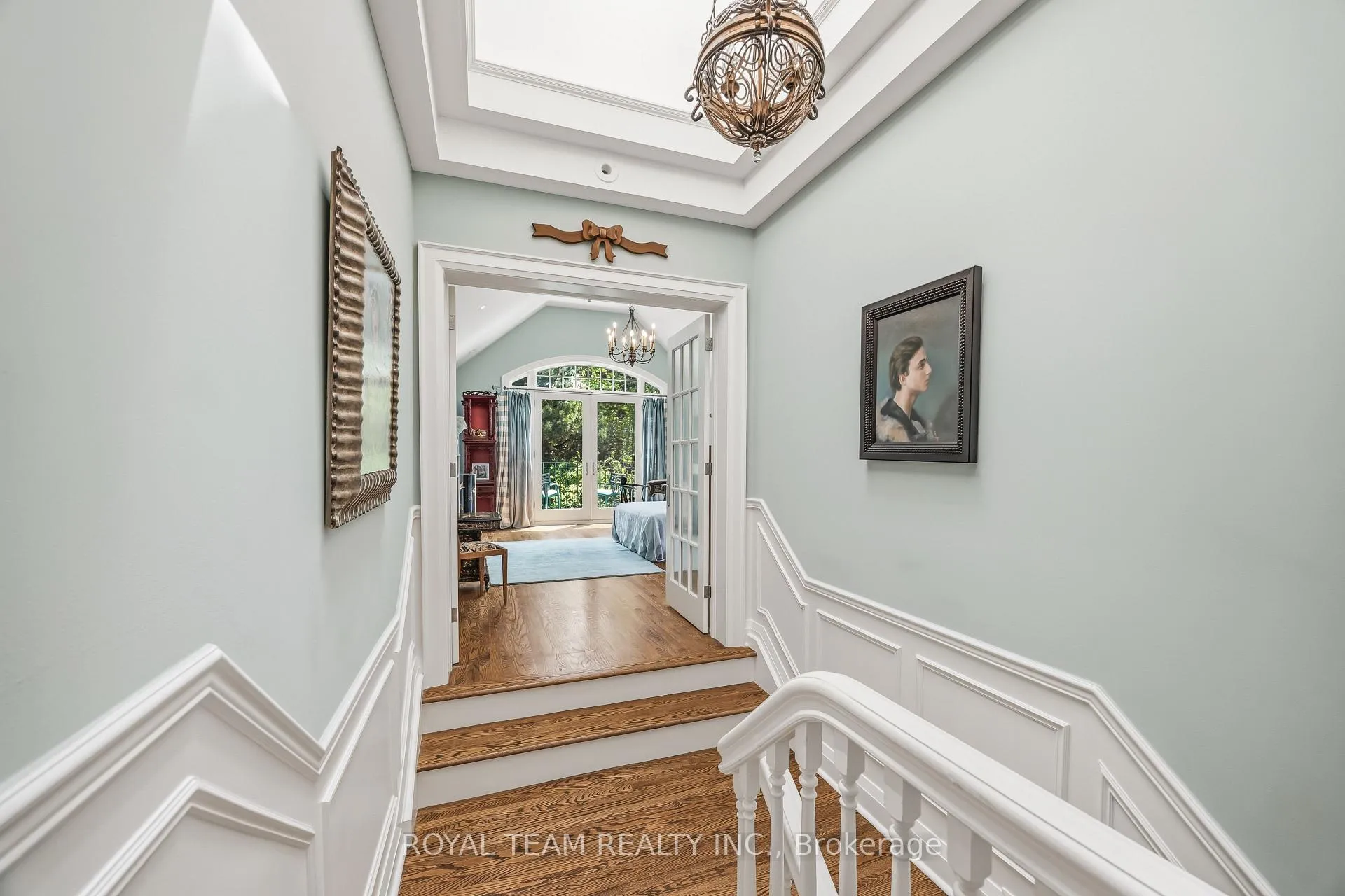 Photo 12 of 107 Esgore Drive, Toronto, Bedford Park-Nortown — HOMEH