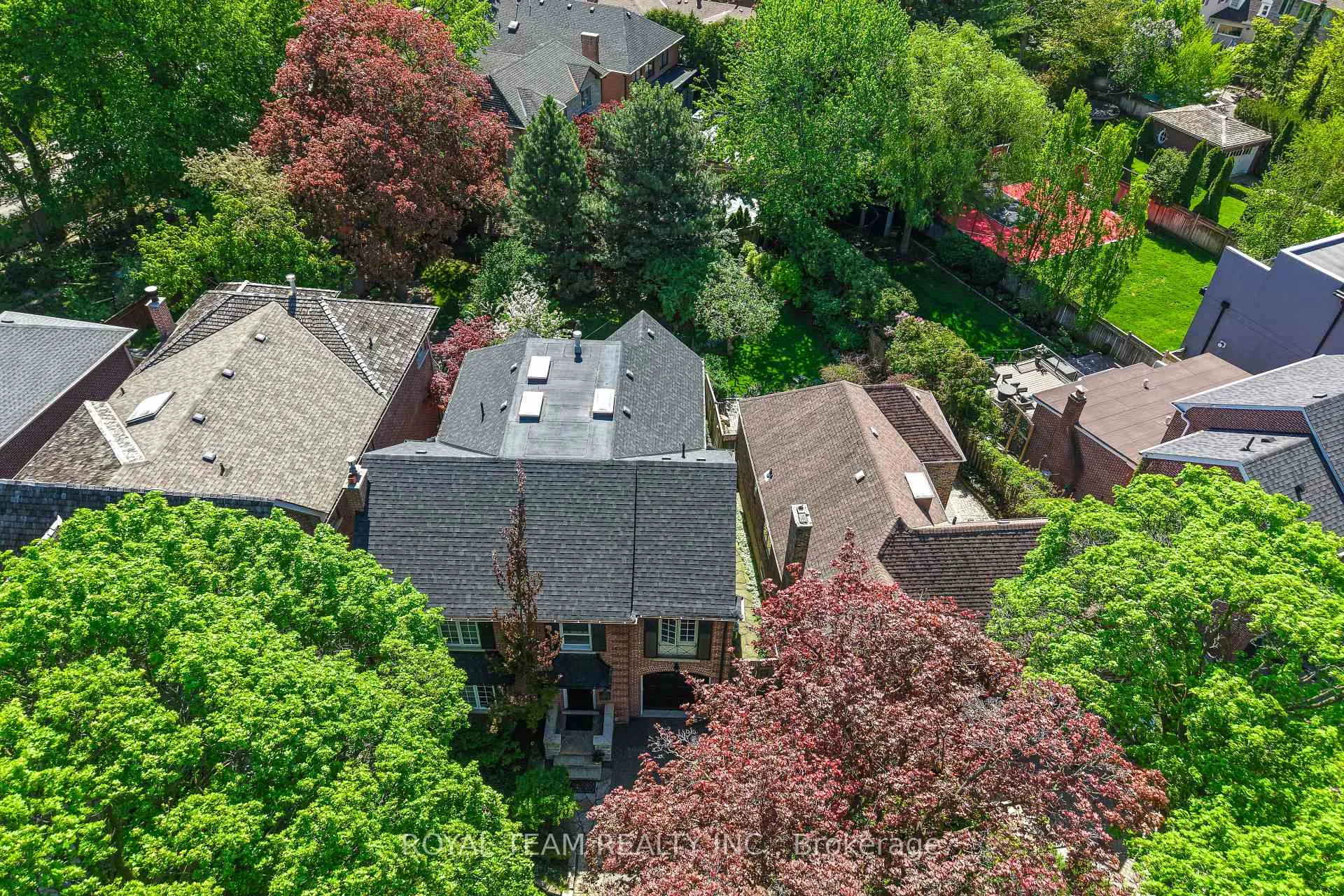 Photo 36 of 107 Esgore Drive, Toronto, Bedford Park-Nortown — HOMEH