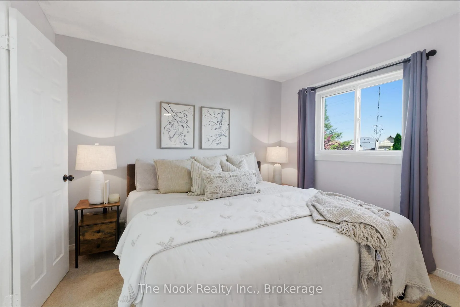 Photo 18 of 15 Chance Court, Clarington, Bowmanville — HOMEH