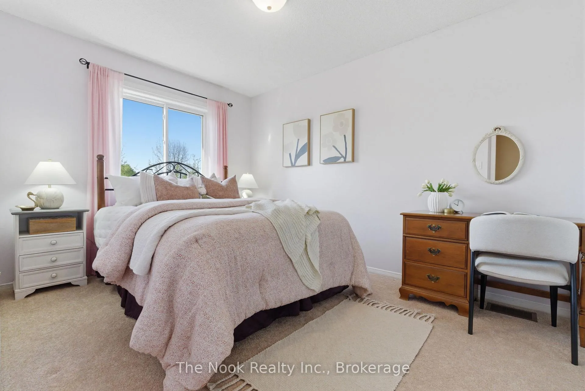 Photo 23 of 15 Chance Court, Clarington, Bowmanville — HOMEH