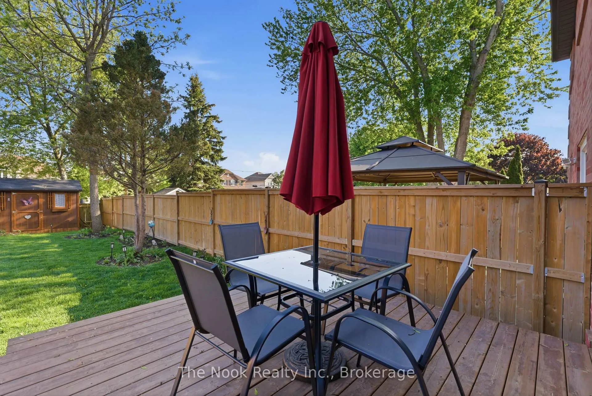 Photo 29 of 15 Chance Court, Clarington, Bowmanville — HOMEH