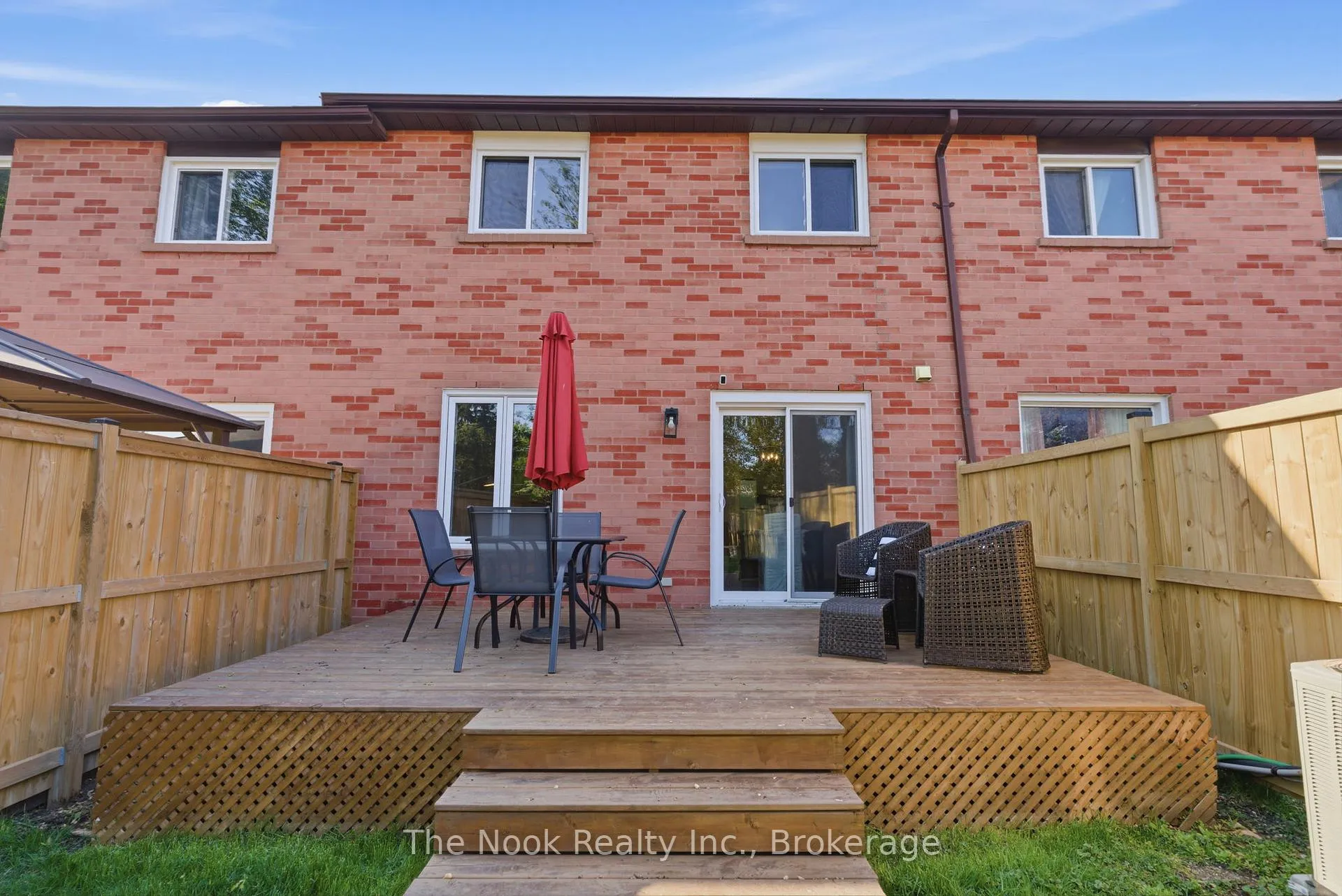 Photo 30 of 15 Chance Court, Clarington, Bowmanville — HOMEH