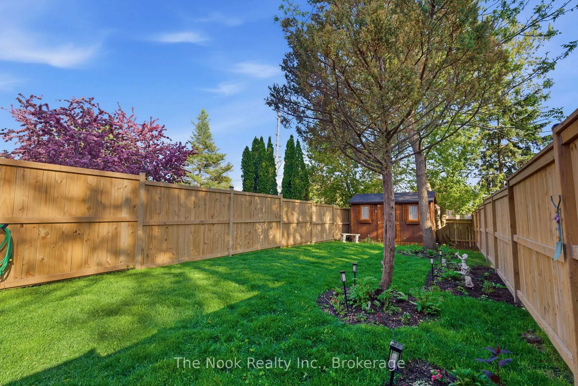 Photo 31 of 15 Chance Court, Clarington, Bowmanville — HOMEH