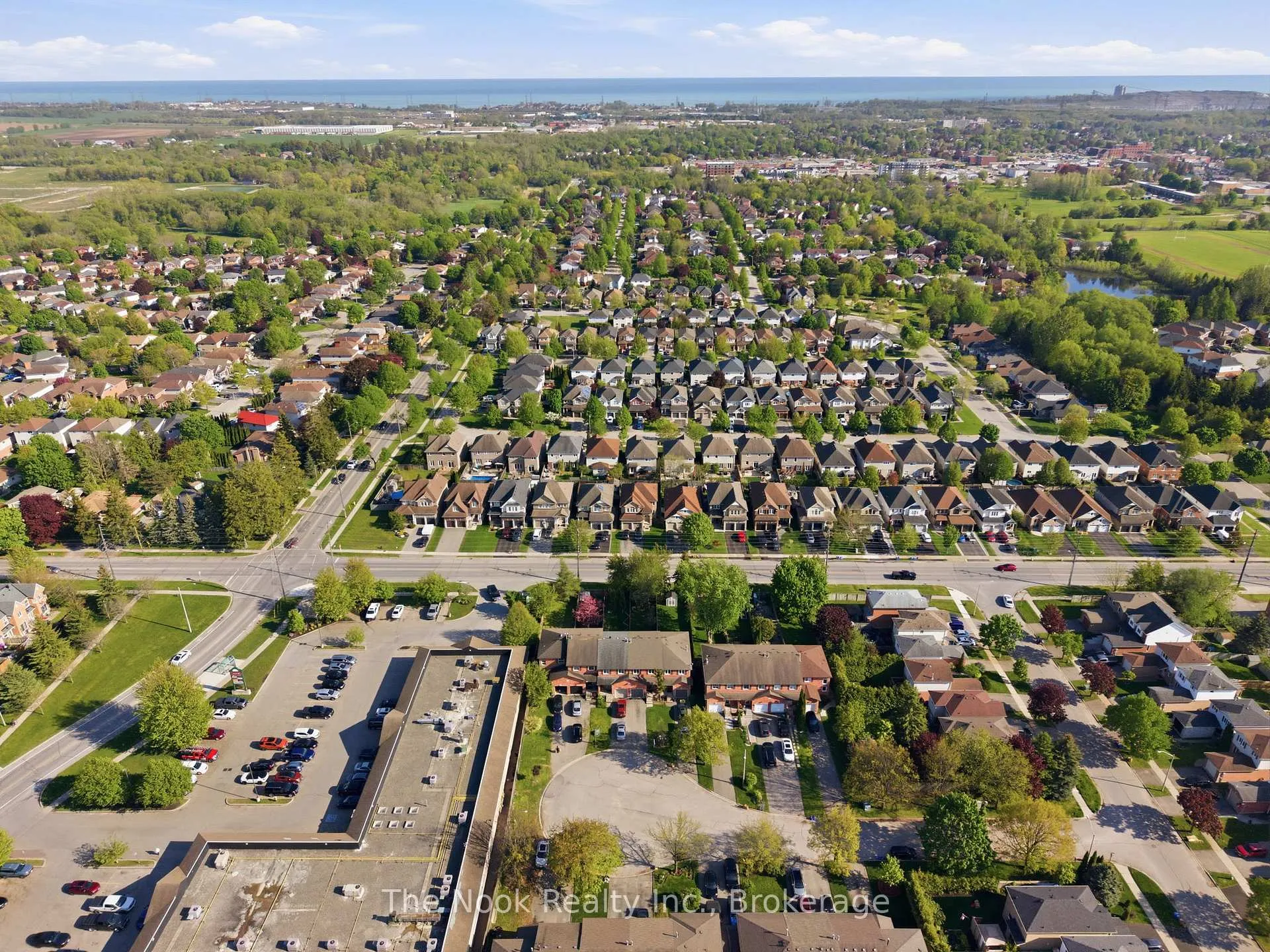 Photo 35 of 15 Chance Court, Clarington, Bowmanville — HOMEH