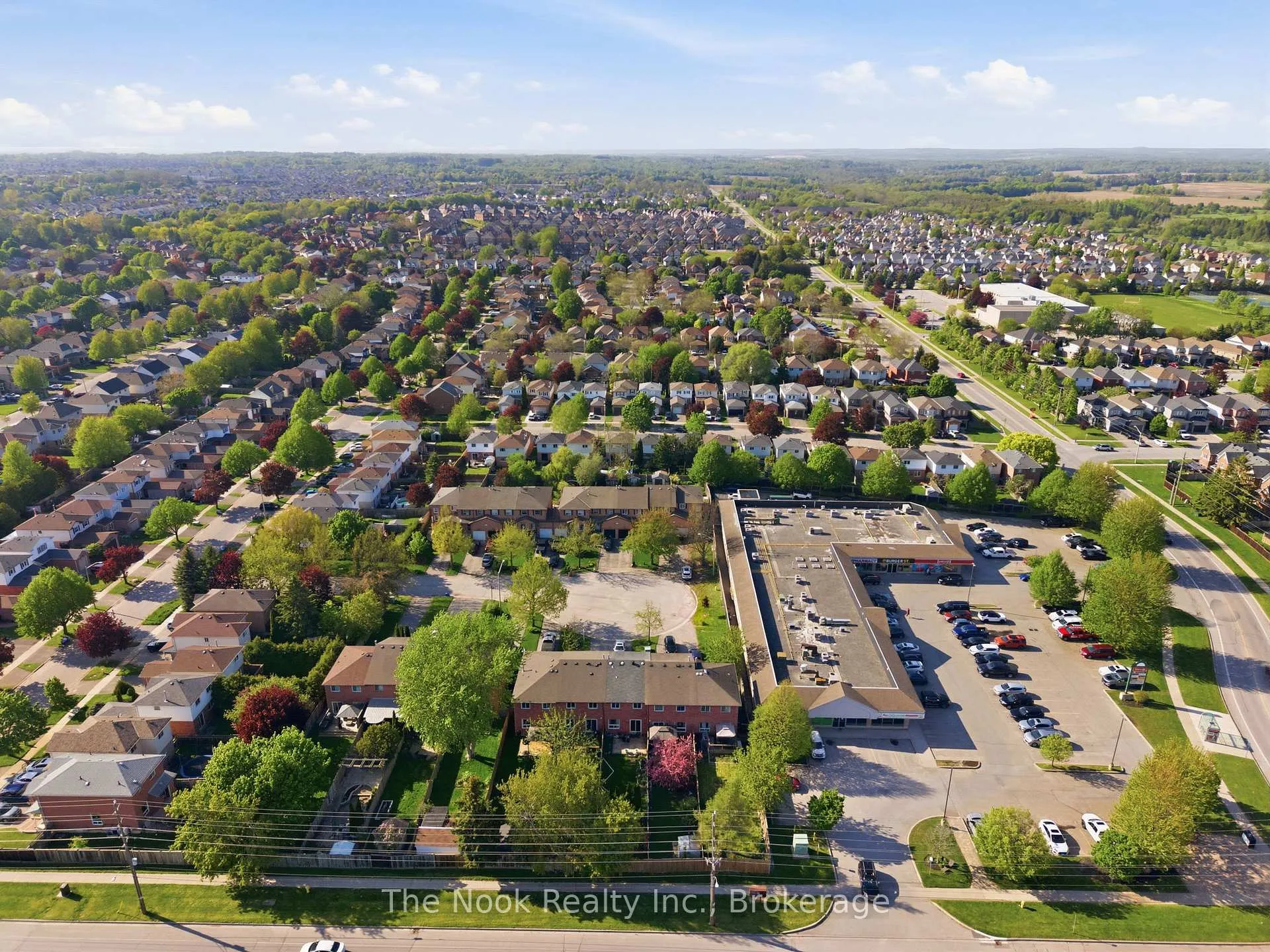 Photo 36 of 15 Chance Court, Clarington, Bowmanville — HOMEH