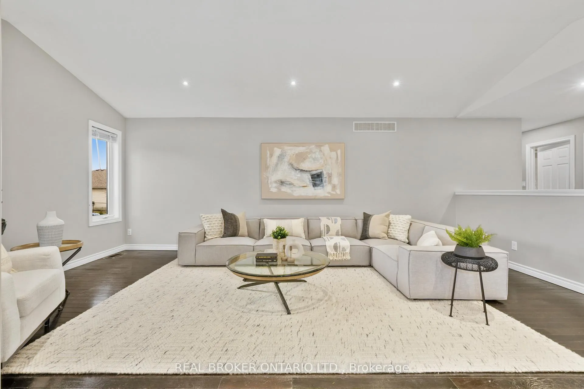 Photo 12 of 31 Fox Den Drive, Brighton, Brighton (Town) — HOMEH