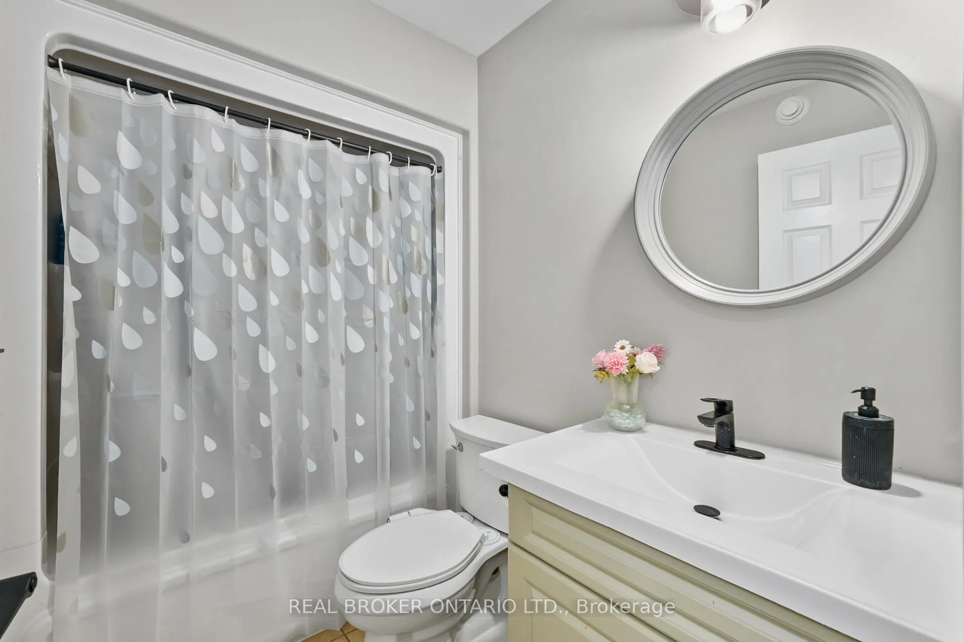 Photo 15 of 31 Fox Den Drive, Brighton, Brighton (Town) — HOMEH