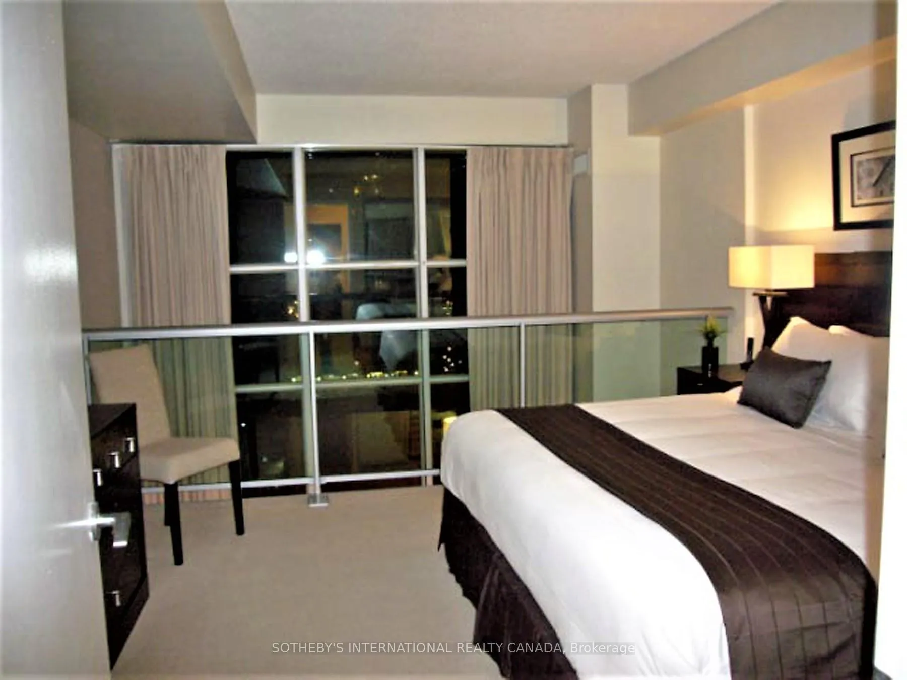 Photo 8 of Unit 922, 36 Blue Jays Way, Toronto, Waterfront Communities — HOMEH