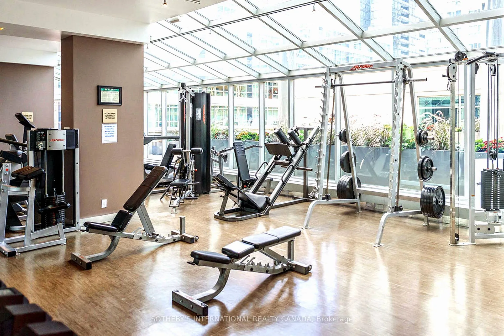 Photo 13 of Unit 922, 36 Blue Jays Way, Toronto, Waterfront Communities — HOMEH