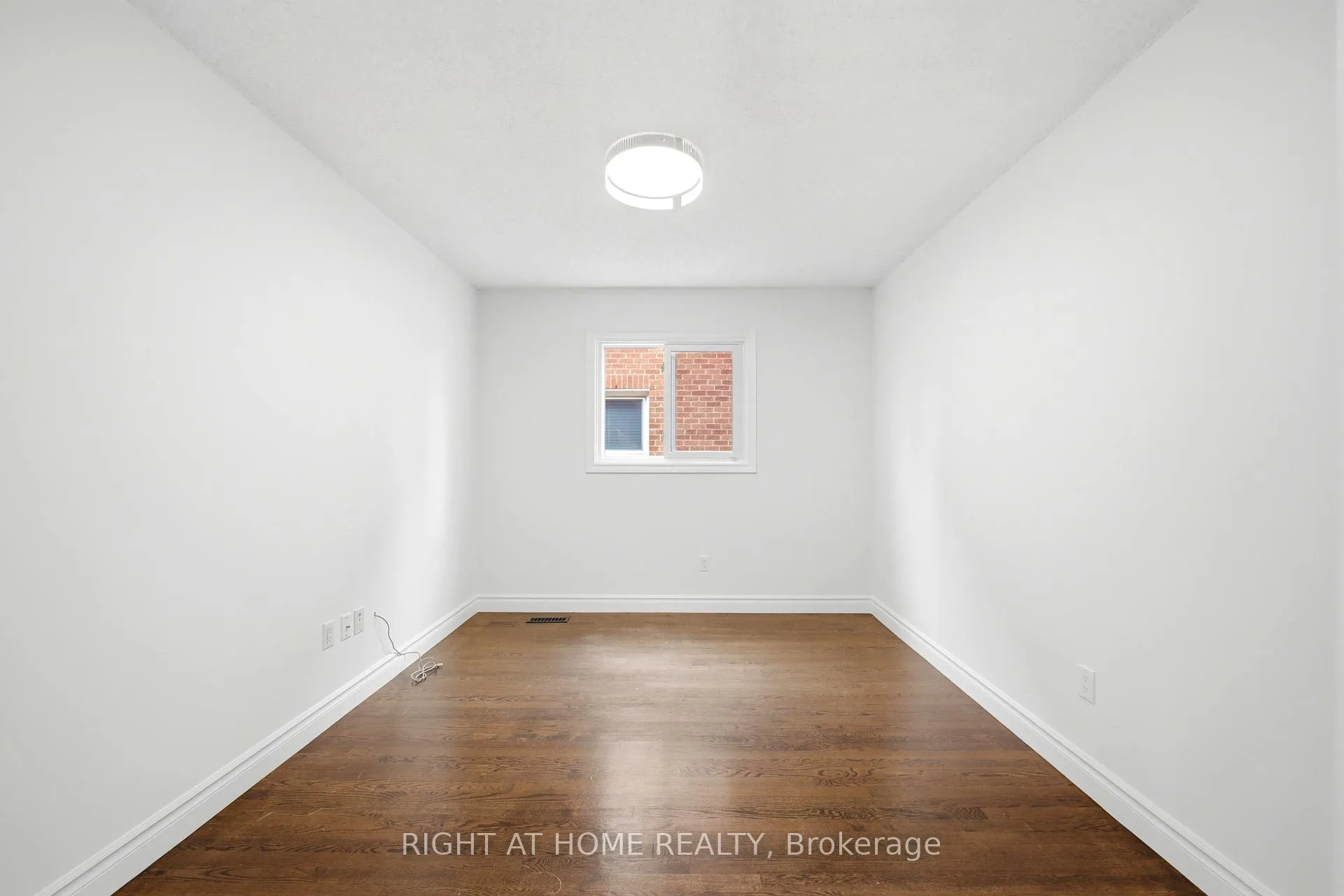 Photo 13 of 36 Ravenview Drive, Whitby, Rolling Acres — HOMEH