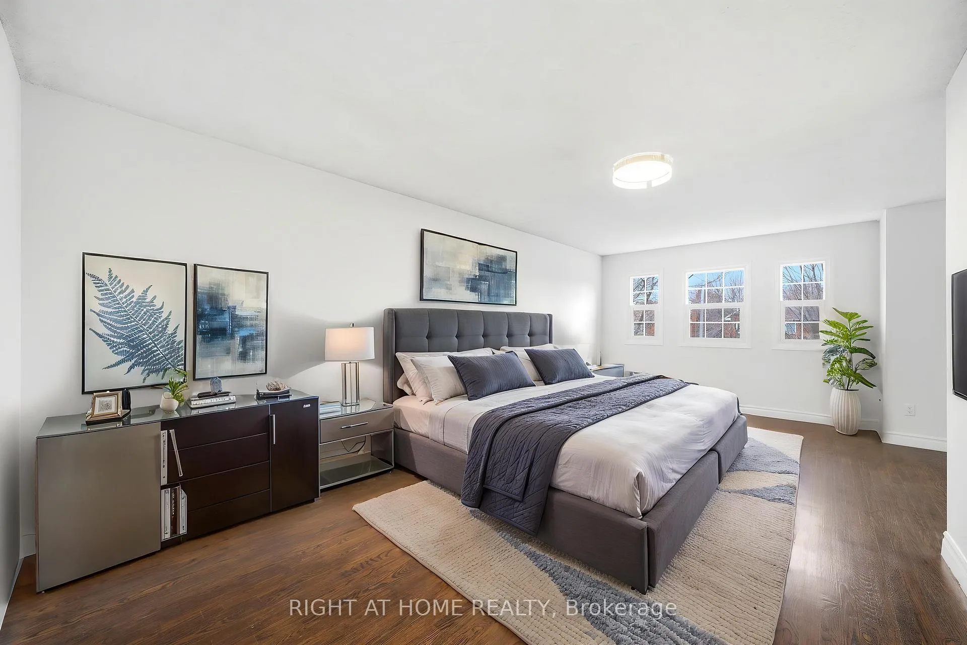 Photo 25 of 36 Ravenview Drive, Whitby, Rolling Acres — HOMEH