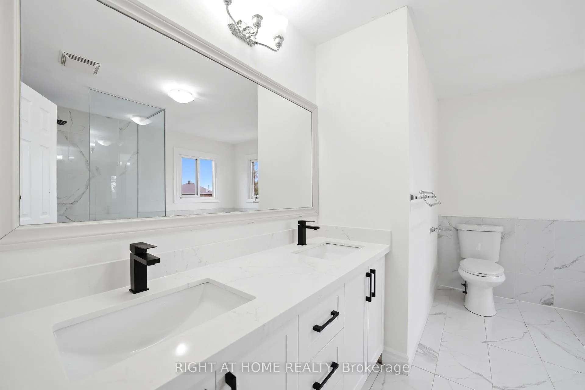 Photo 28 of 36 Ravenview Drive, Whitby, Rolling Acres — HOMEH