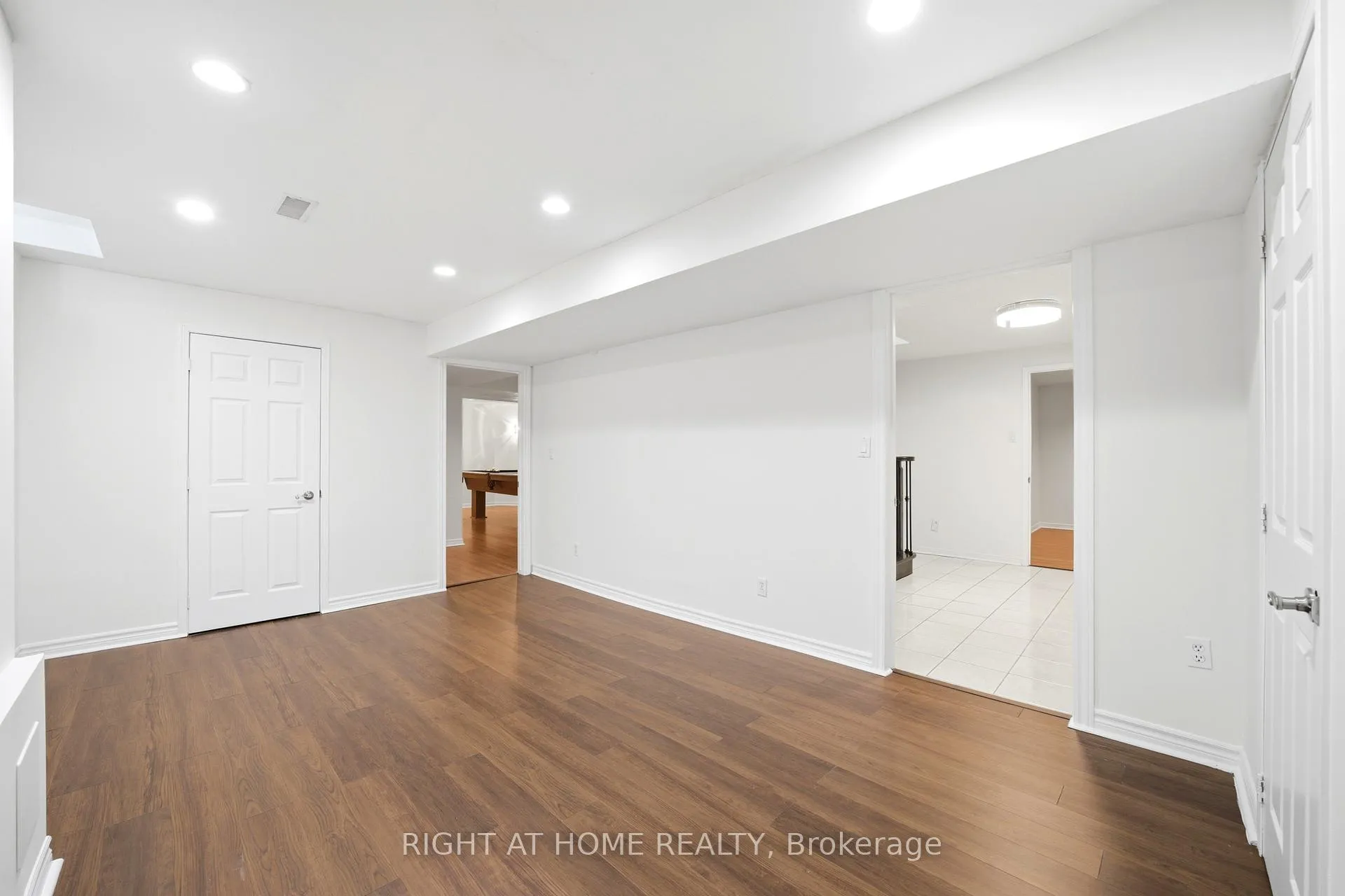 Photo 42 of 36 Ravenview Drive, Whitby, Rolling Acres — HOMEH
