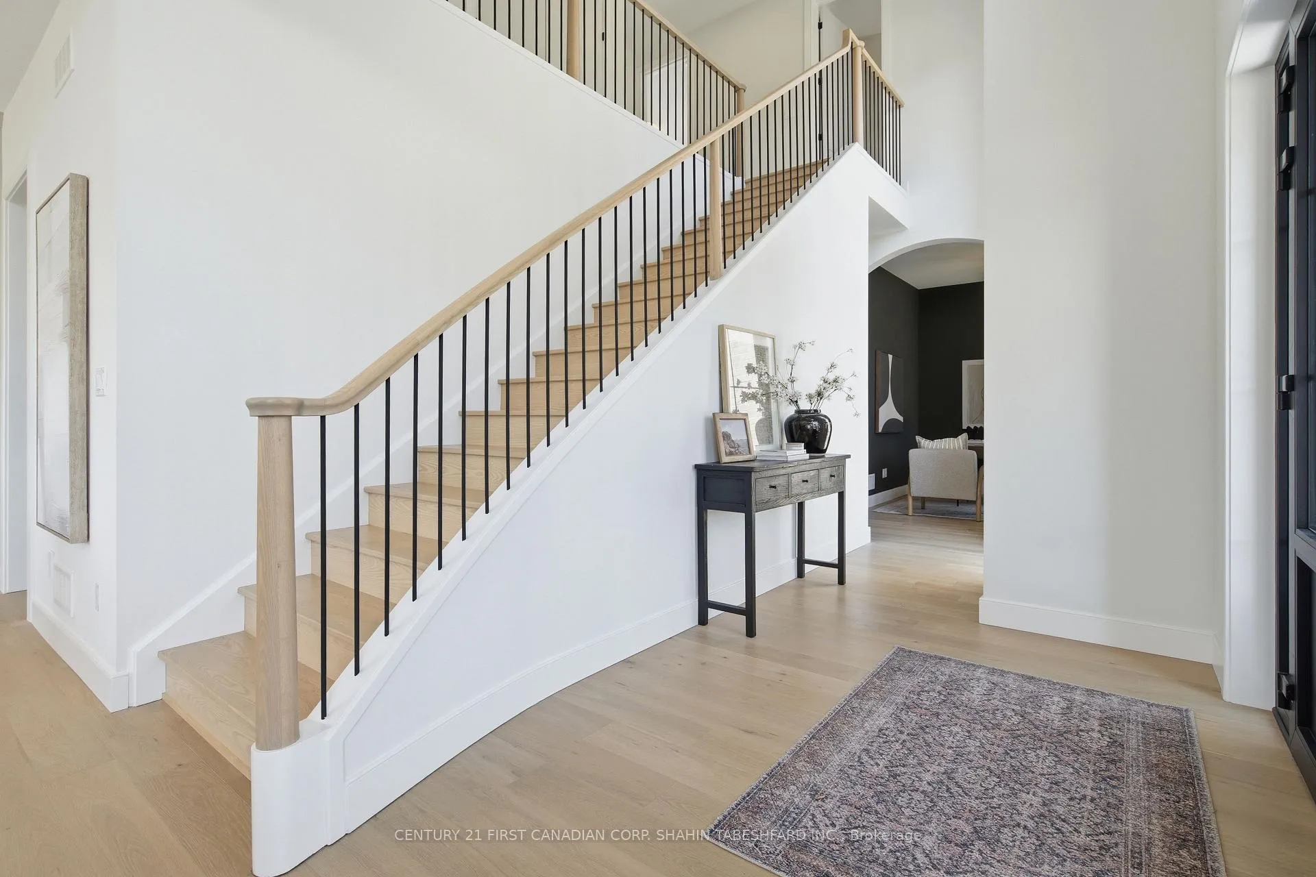 Photo 5 of 4 Edgeview Crescent, Middlesex Centre, Kilworth — HOMEH