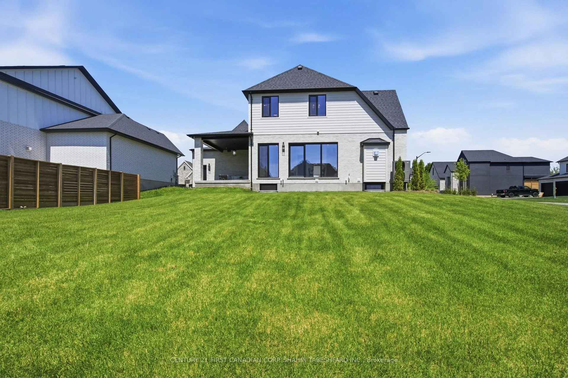 Photo 42 of 4 Edgeview Crescent, Middlesex Centre, Kilworth — HOMEH