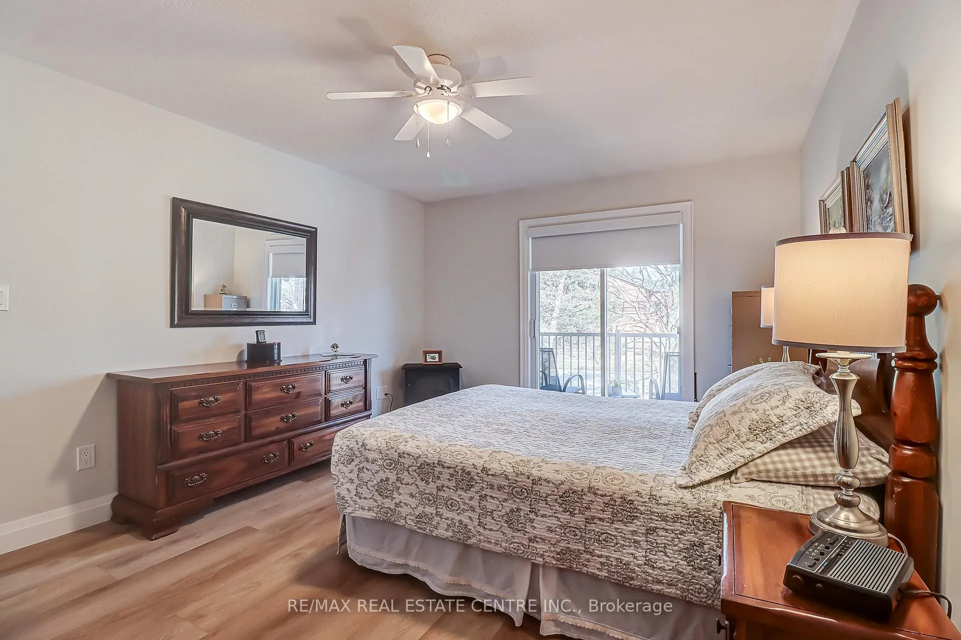 Photo 26 of Unit 57, 3050 Pinemeadow Drive, Burlington, Headon — HOMEH