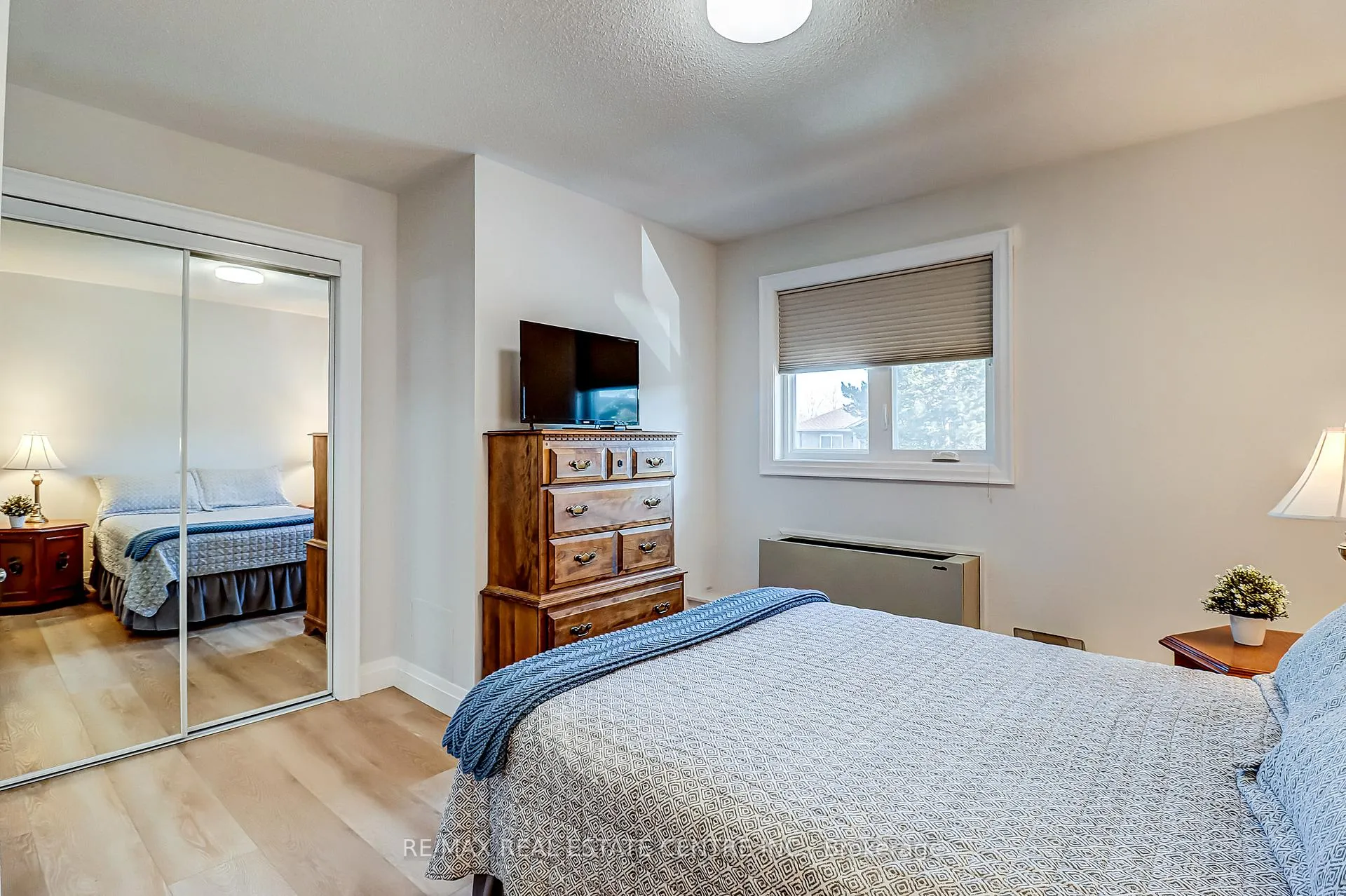 Photo 31 of Unit 57, 3050 Pinemeadow Drive, Burlington, Headon — HOMEH