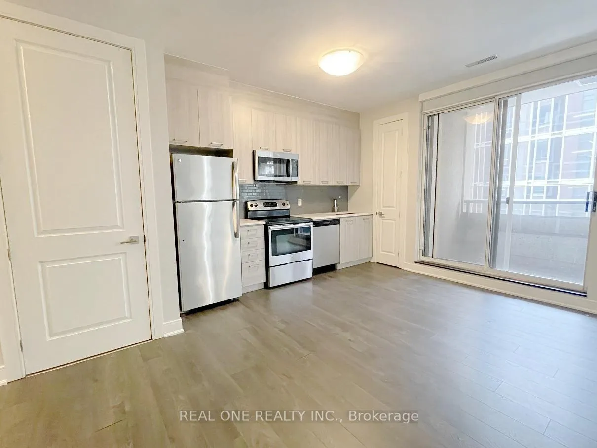 Photo 6 of Unit 310, 150 Main Street W, Hamilton, Central — HOMEH