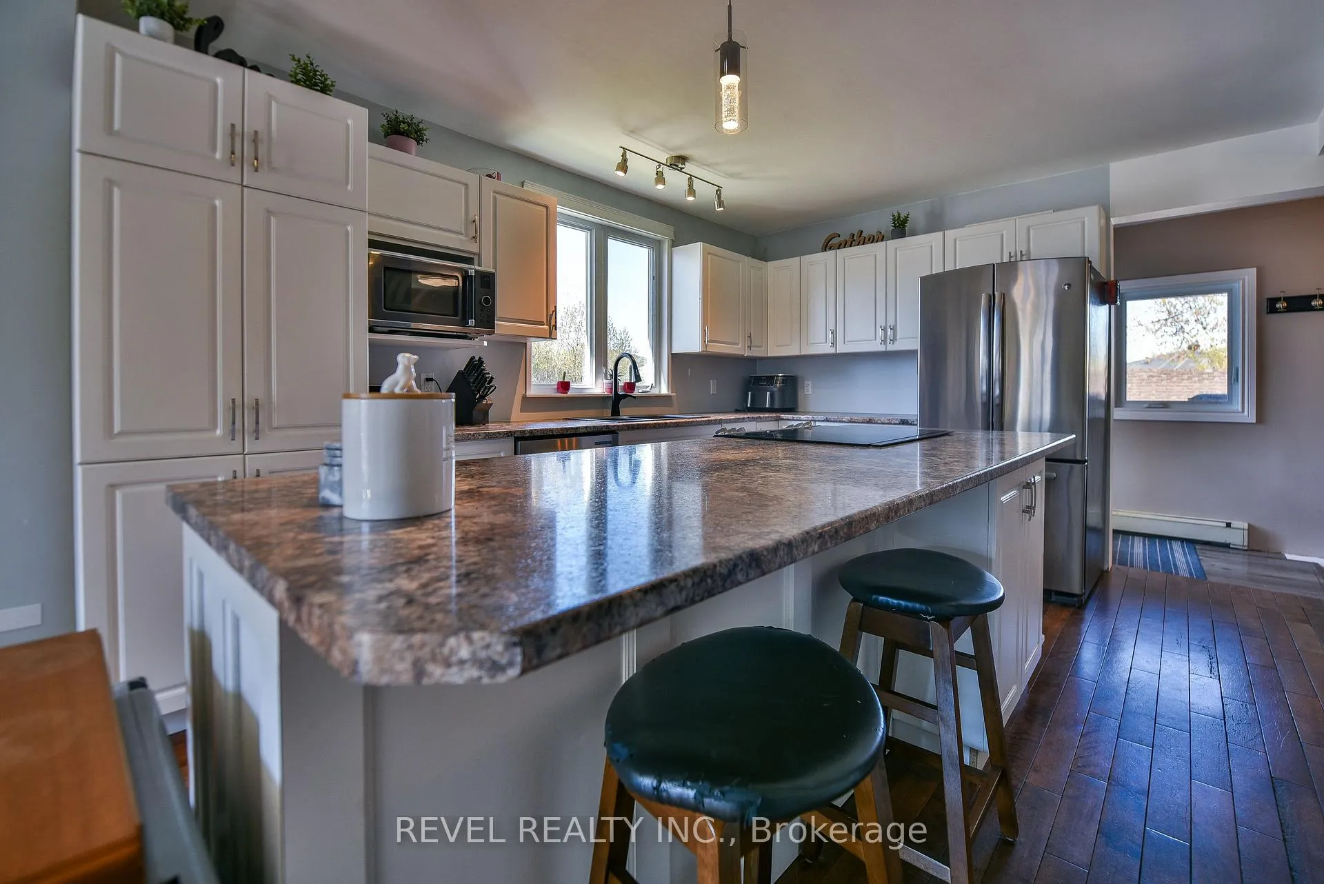 Photo 8 of 359 Tamarack Street, Timmins, TNE - Hill District — HOMEH