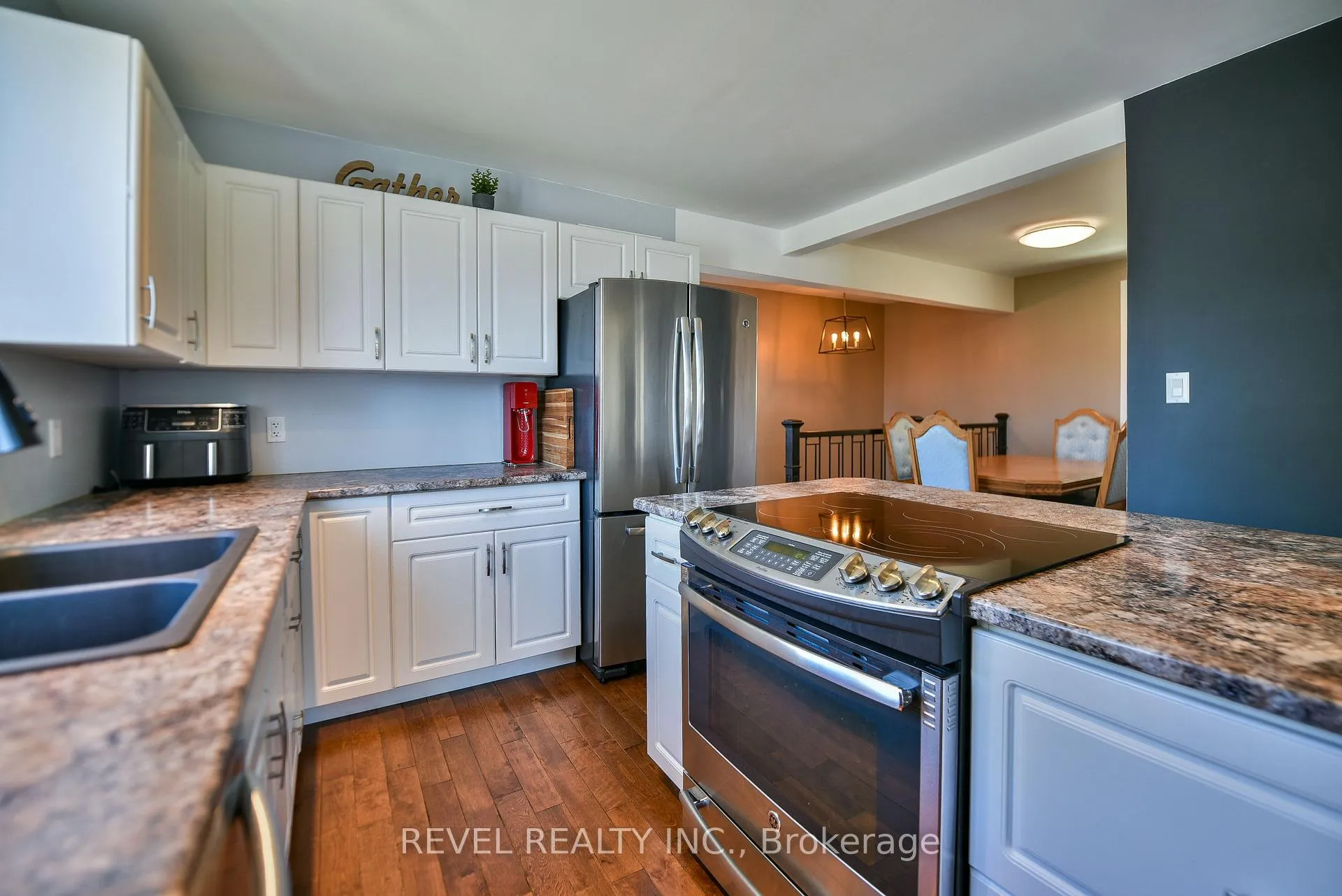 Photo 12 of 359 Tamarack Street, Timmins, TNE - Hill District — HOMEH
