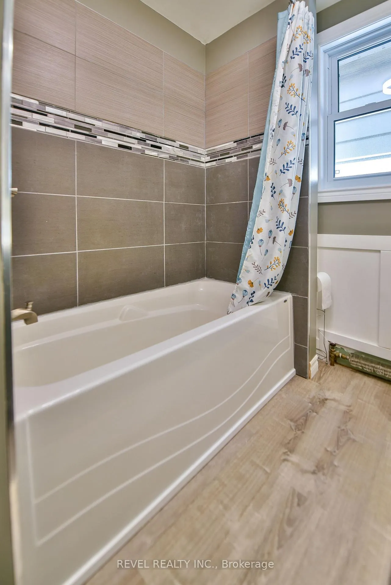 Photo 24 of 359 Tamarack Street, Timmins, TNE - Hill District — HOMEH