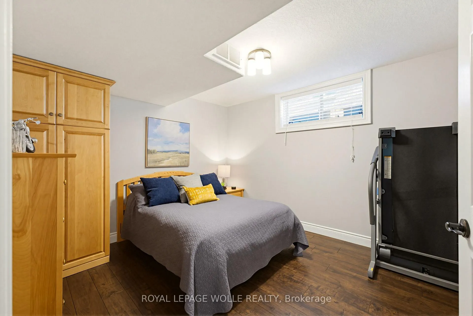 Photo 38 of 64 Highgate Road, Kitchener — HOMEH