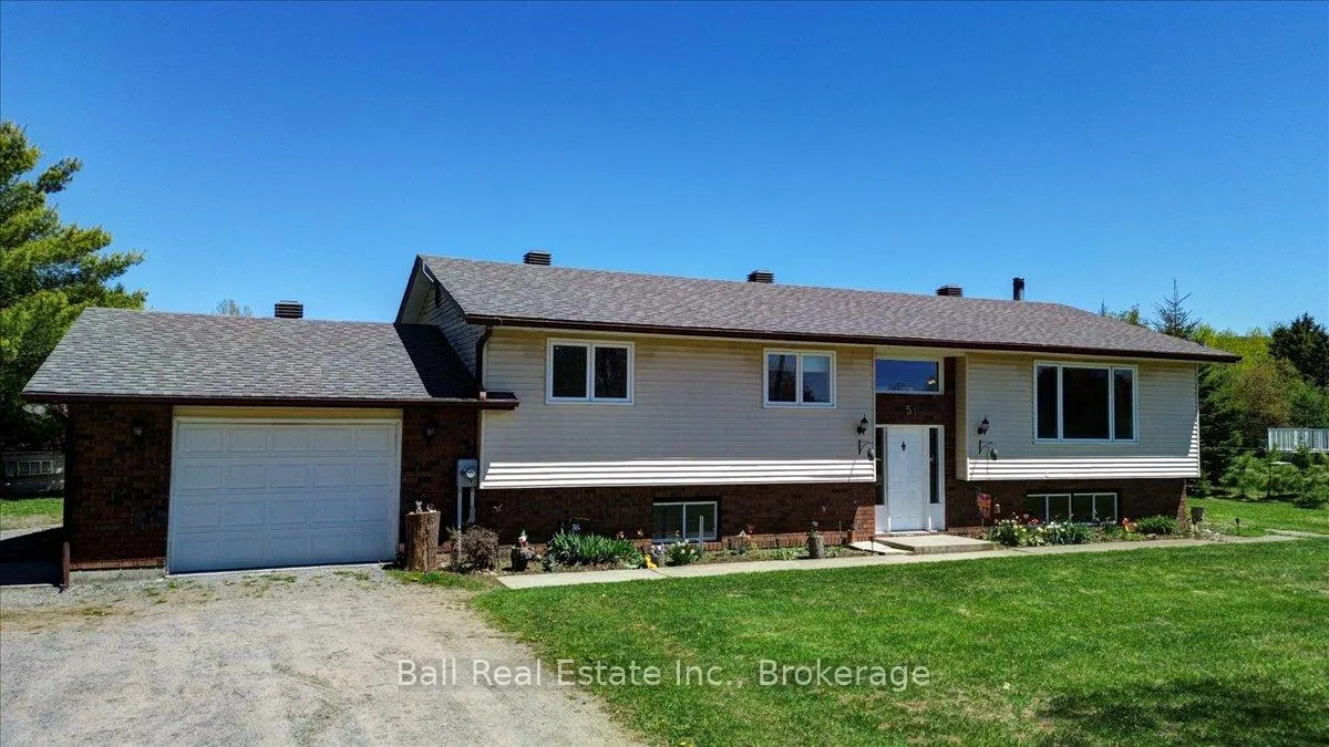 Photo 2 of 51 Golfview Drive, Bancroft, Bancroft Ward — HOMEH