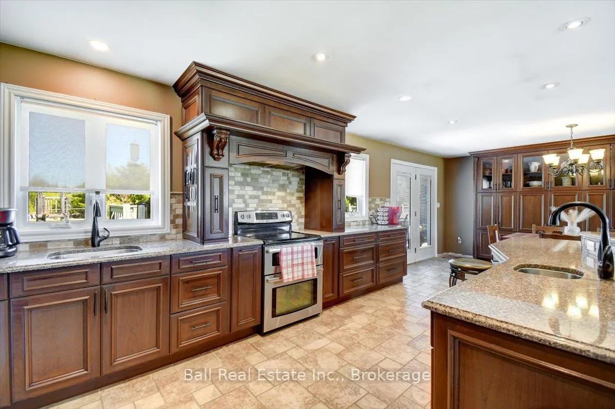 Photo 6 of 51 Golfview Drive, Bancroft, Bancroft Ward — HOMEH