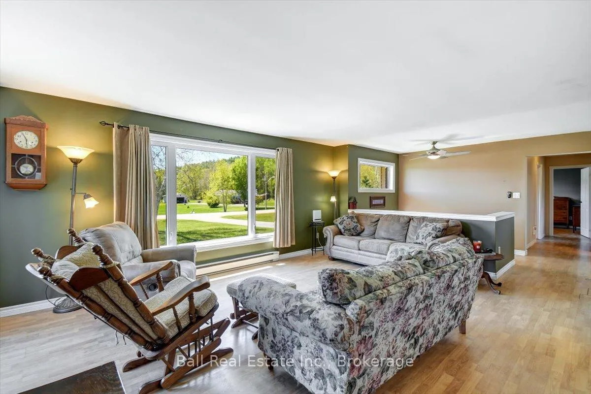 Photo 13 of 51 Golfview Drive, Bancroft, Bancroft Ward — HOMEH